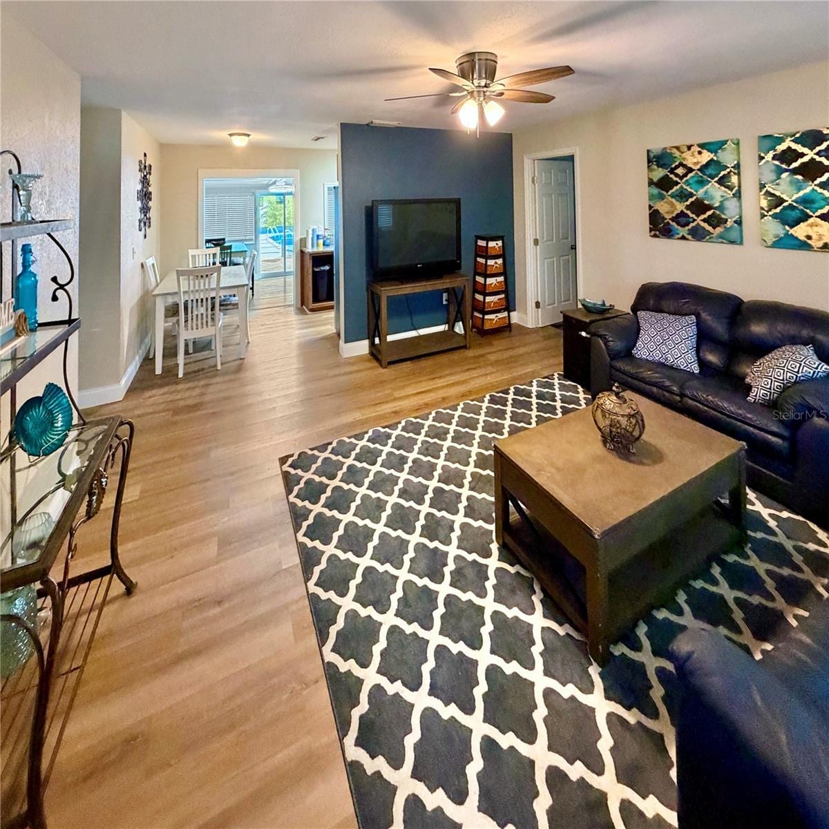 1151 Carefree Cove Dr photo 5