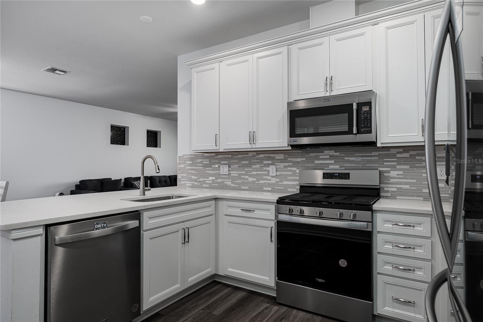 10641 Spring Tide Way photo 3