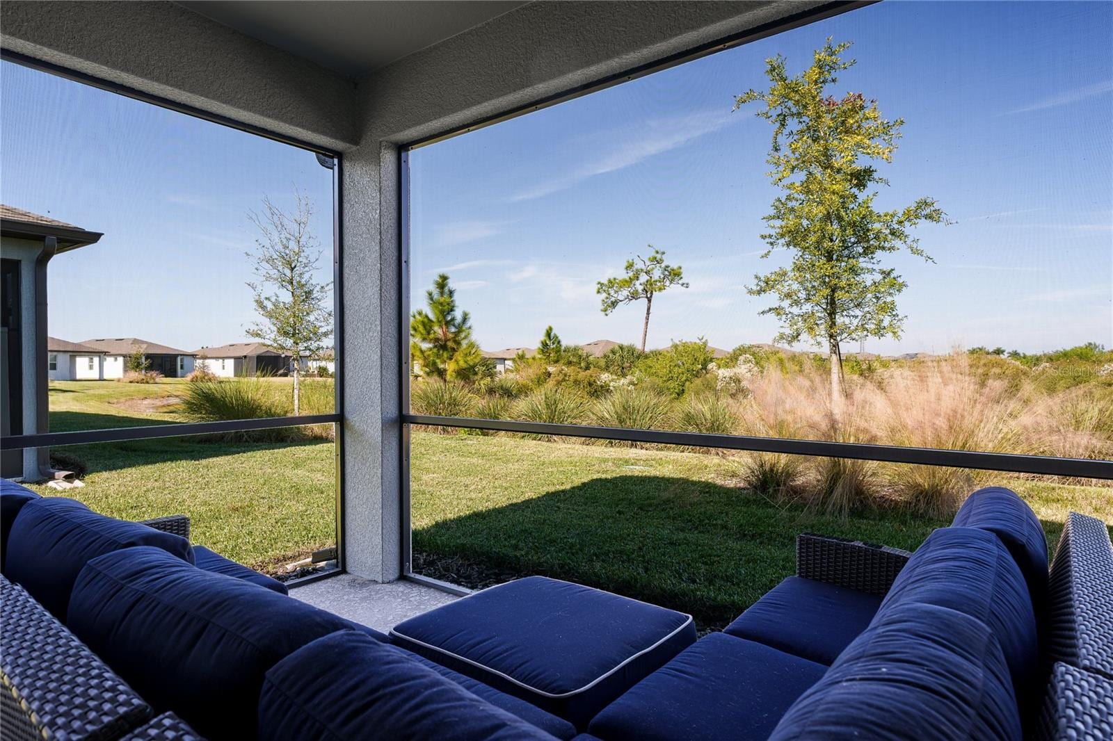 10641 Spring Tide Way photo 2