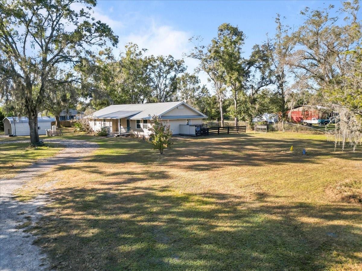 4805 Cooper Rd photo 2