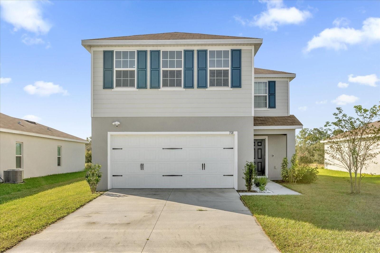 718 Eagle Landing Blvd photo 2