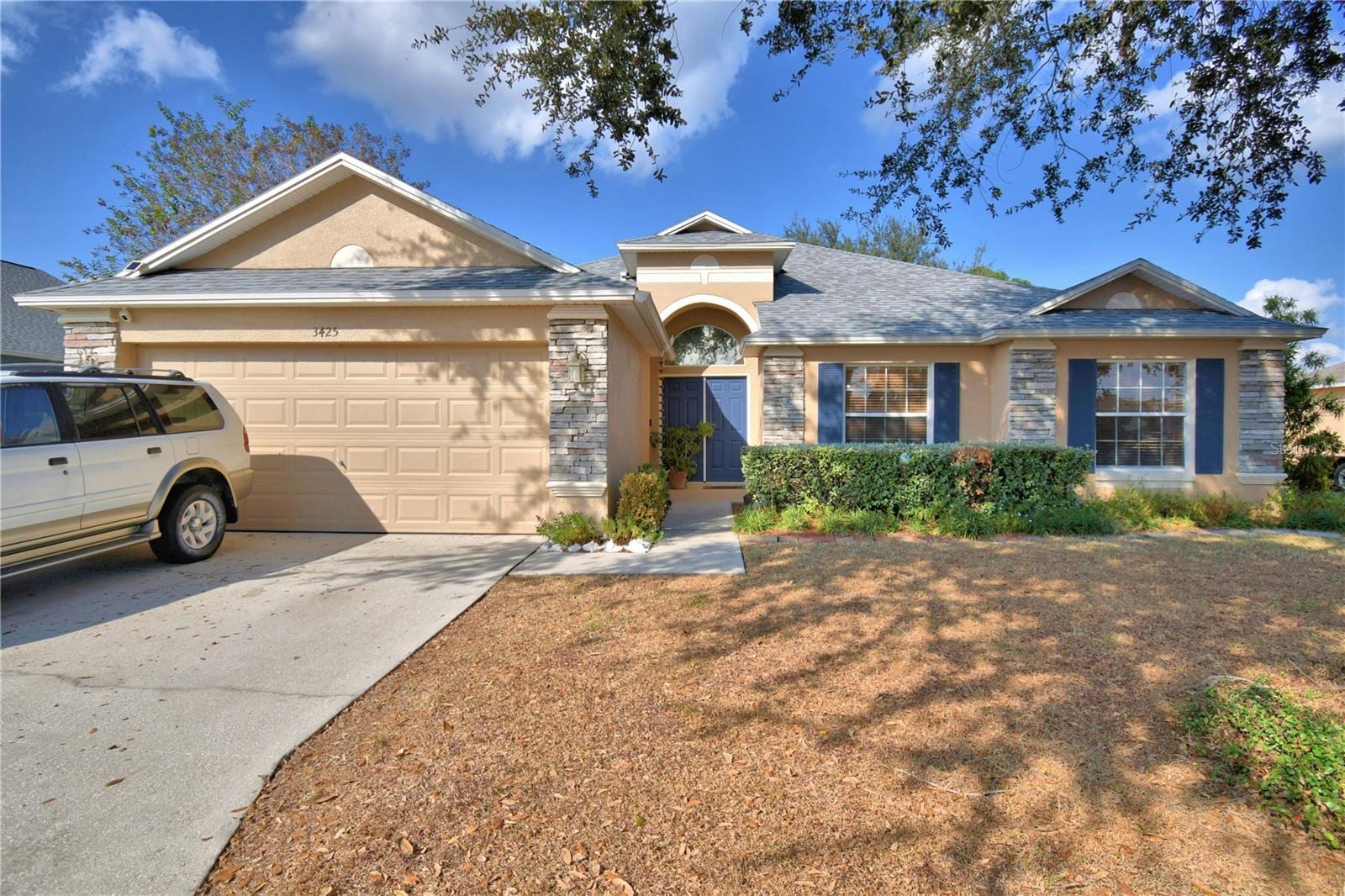 3425 Stoneway Dr photo 5