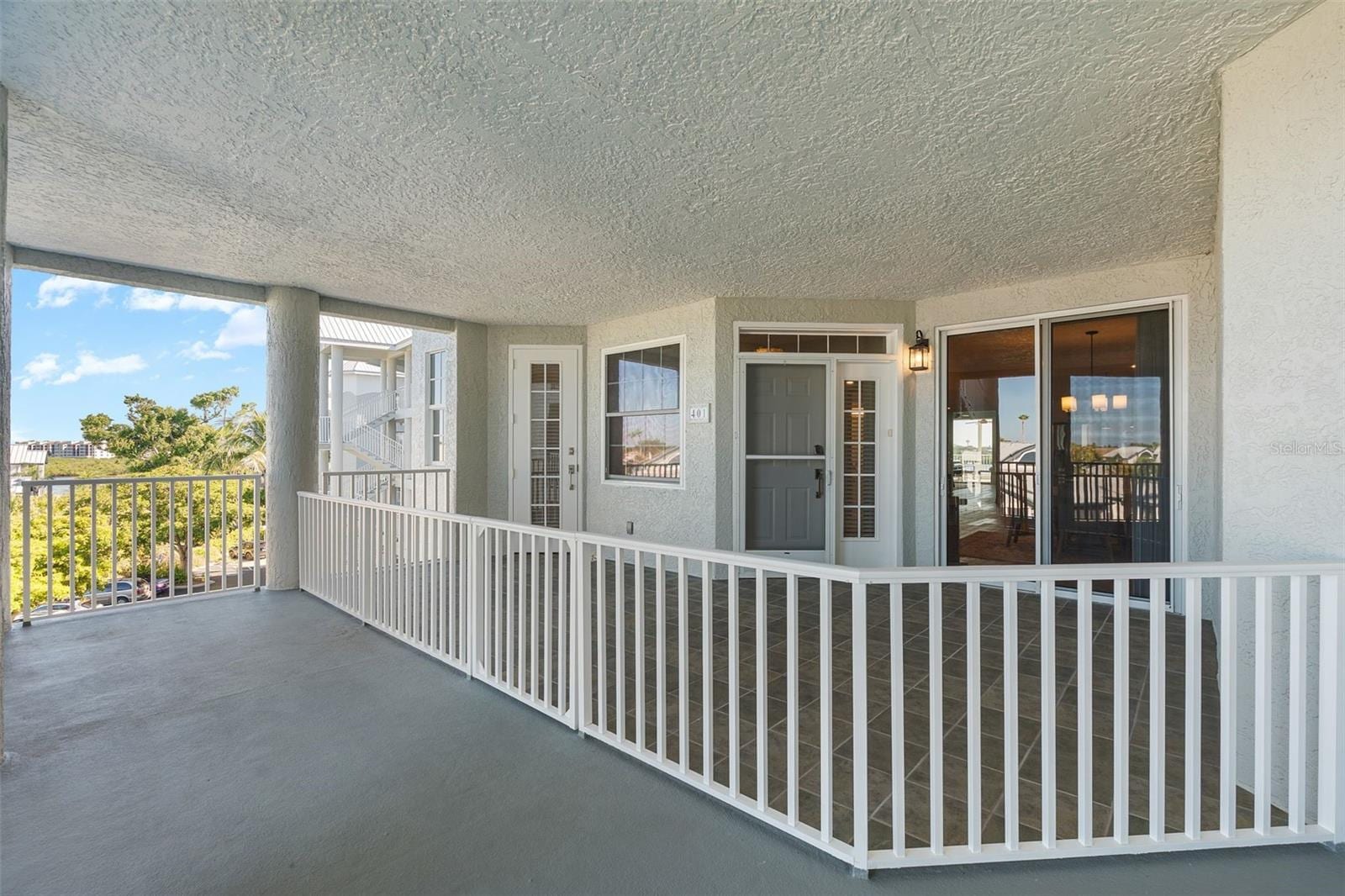 1240 Dolphin Bay Way #401 photo 2