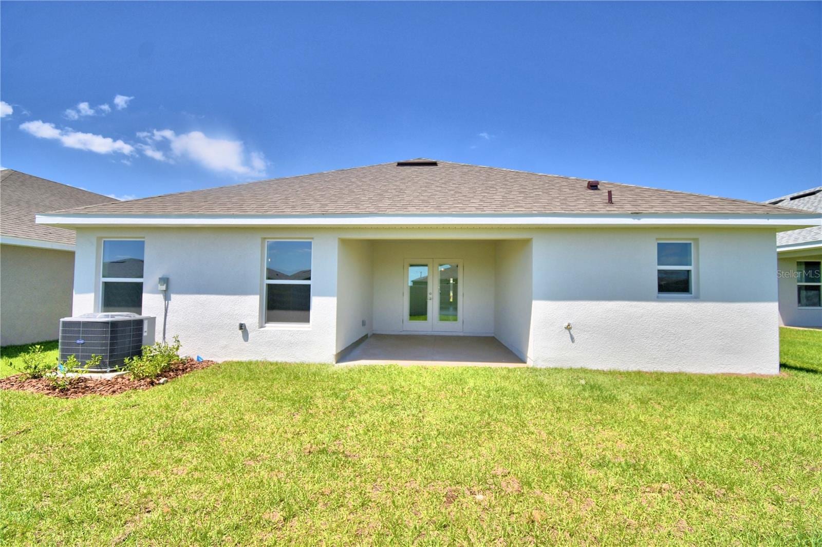 4422 Juneberry Dr photo 4