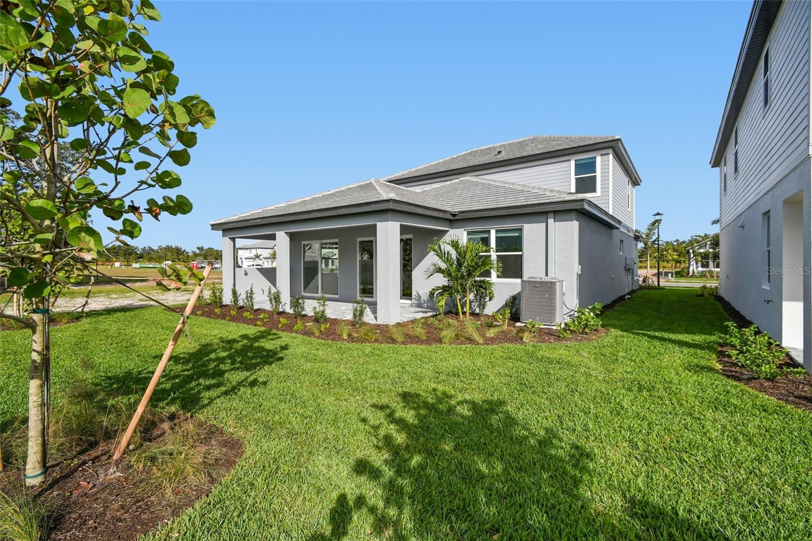 7575 Seahawk Ave photo 2