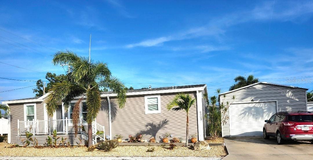 6505 Arizona St photo 3