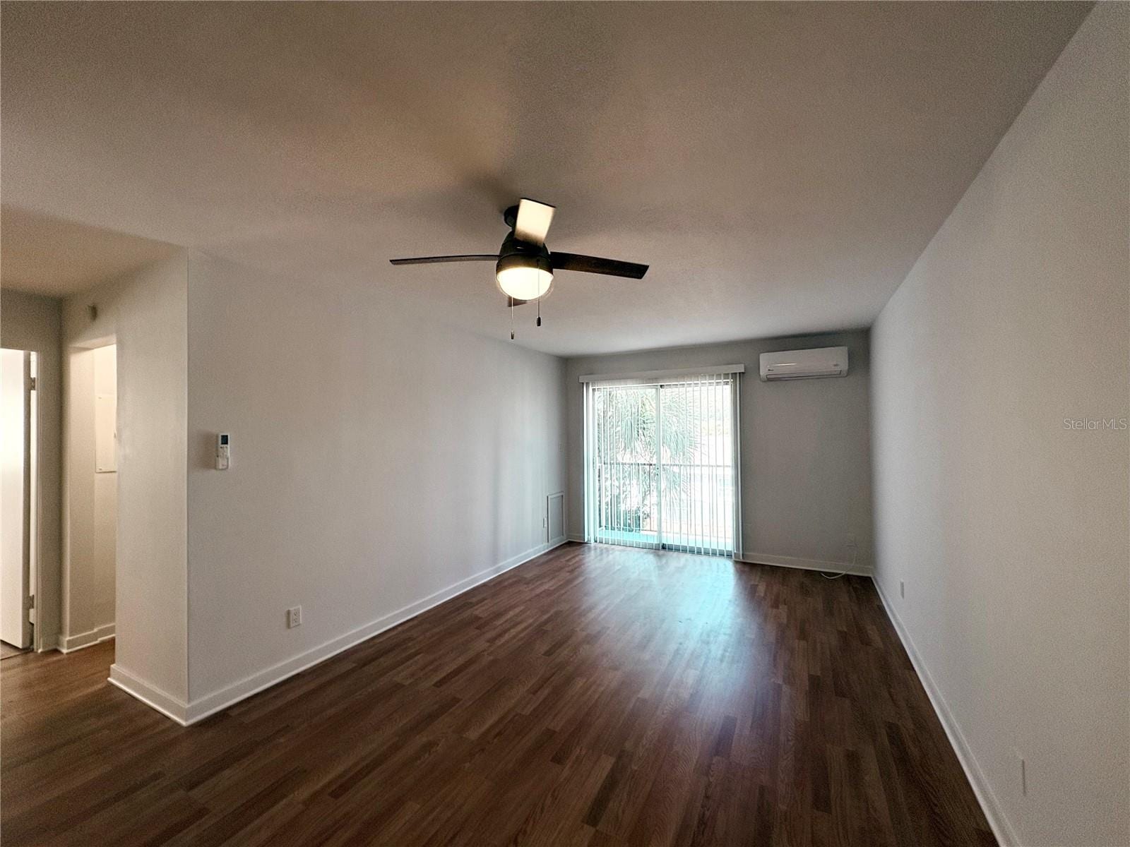 3101 Bee Ridge Rd #208 photo 5