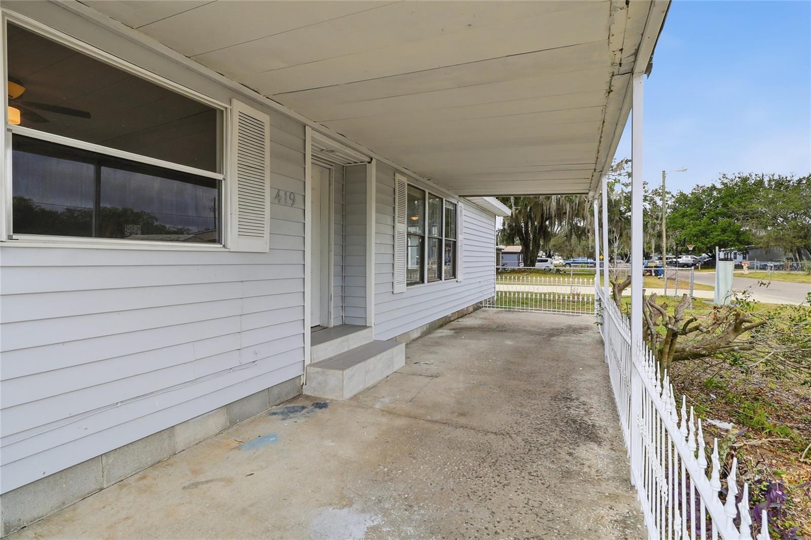 419 Sunrise Blvd photo 5