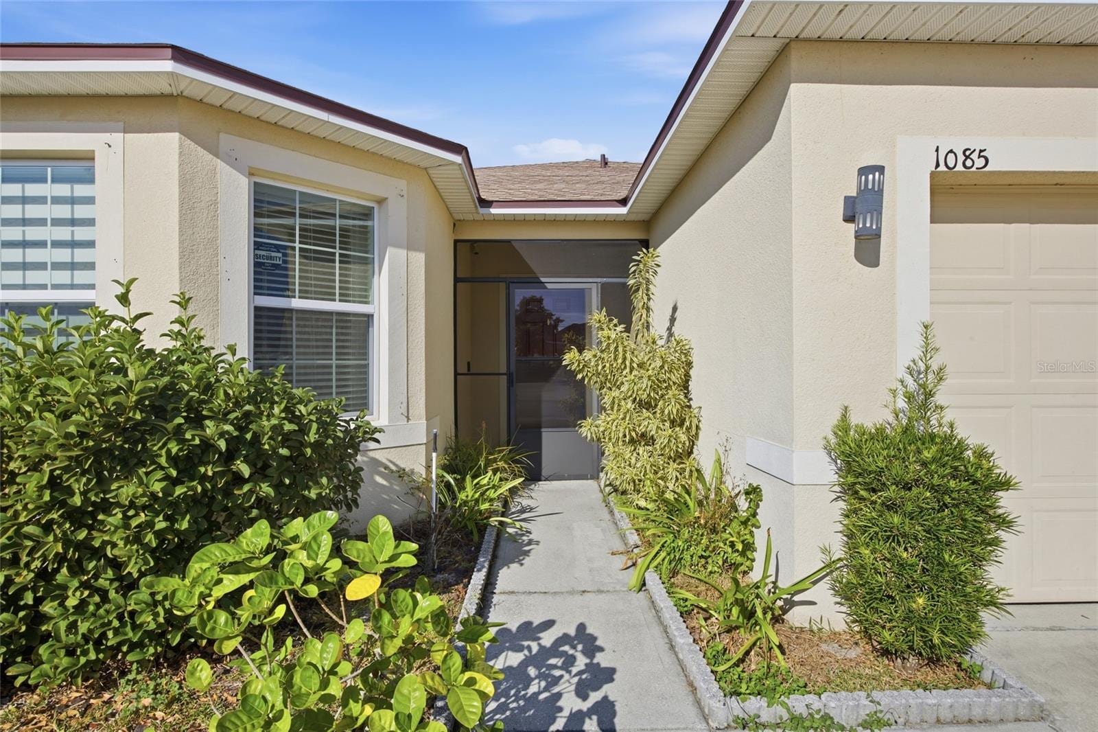1085 Brenton Manor Dr photo 5