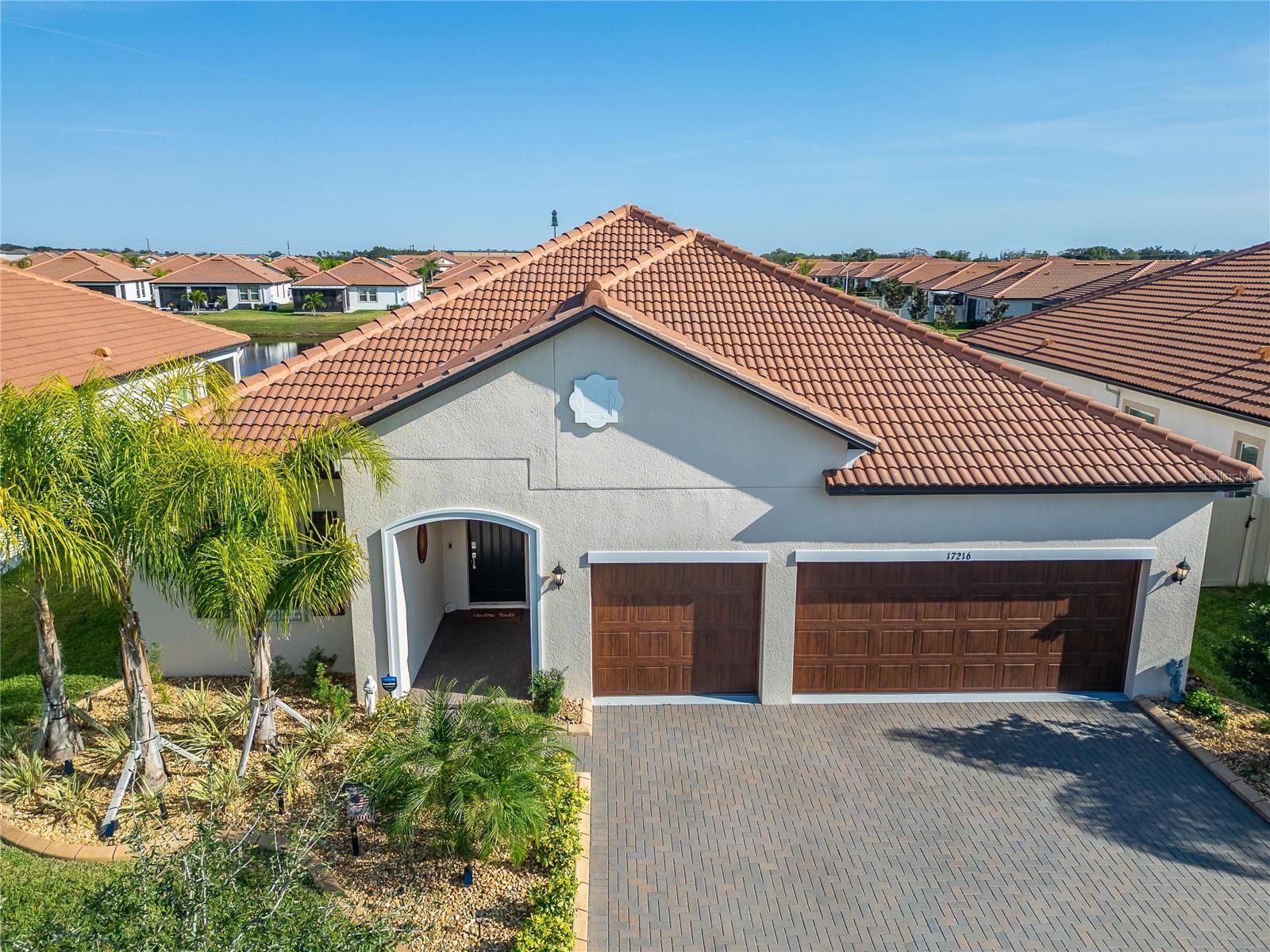 17216 Scuba Crest St photo 2