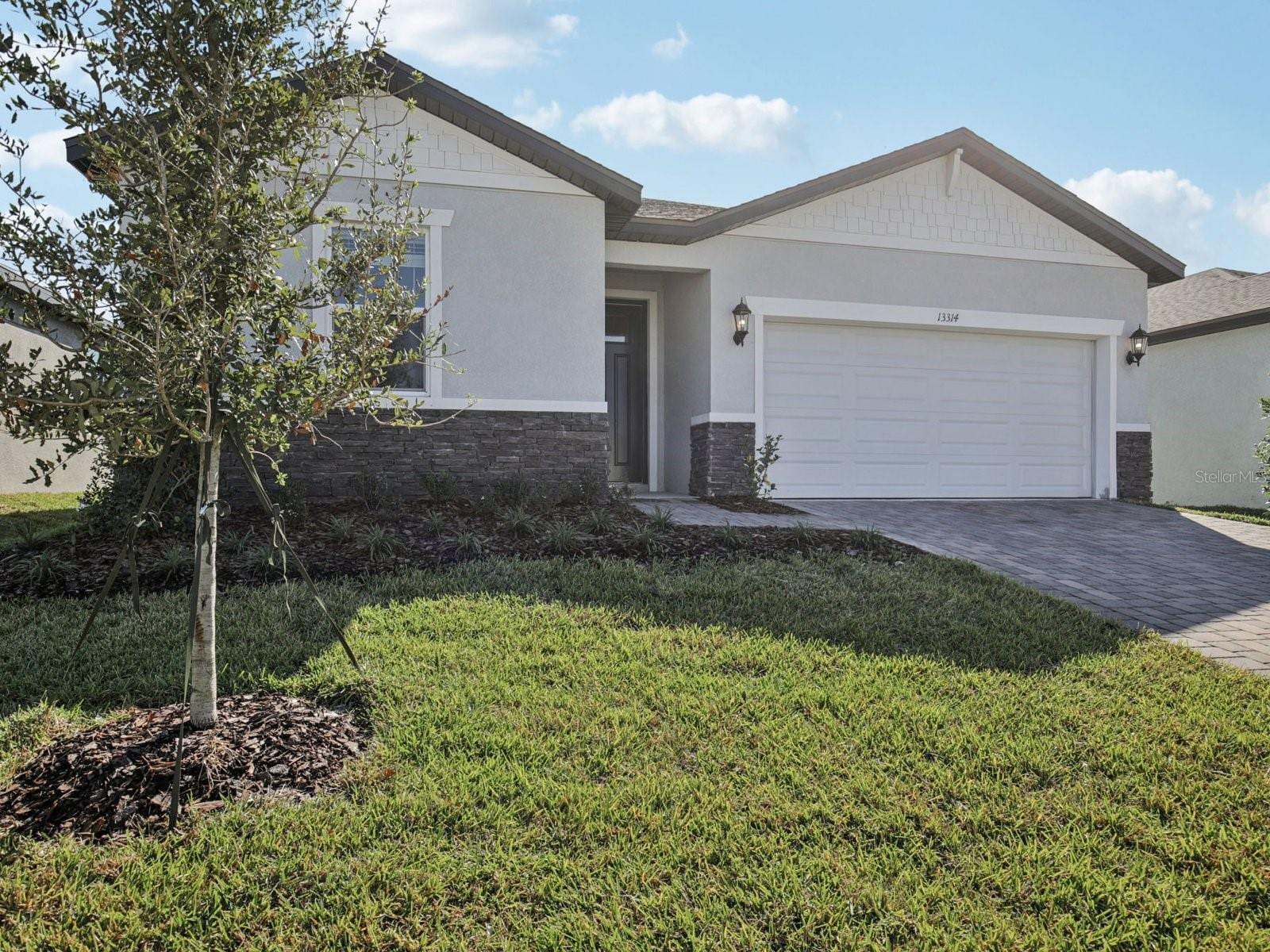 13314 Shellmore Ave photo 4