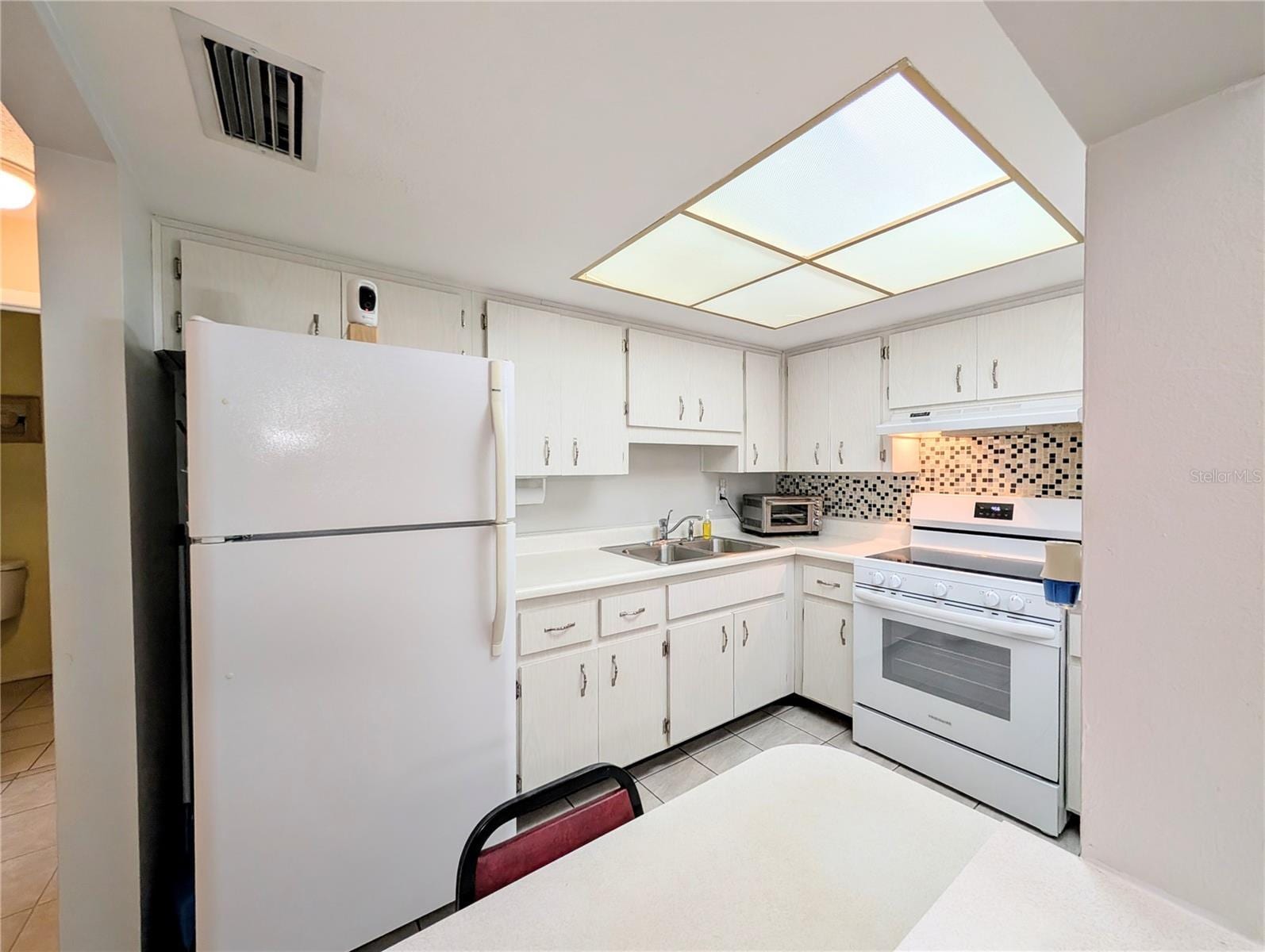 6105 Coral Way photo 4