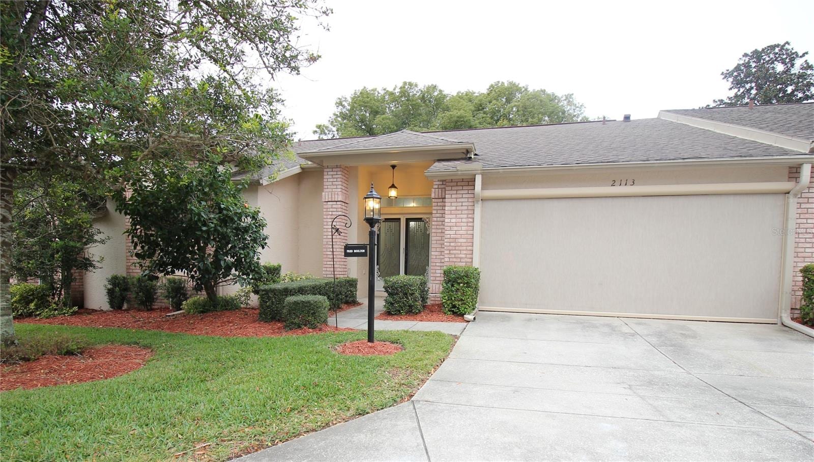 2113 Springmeadow Dr photo 2