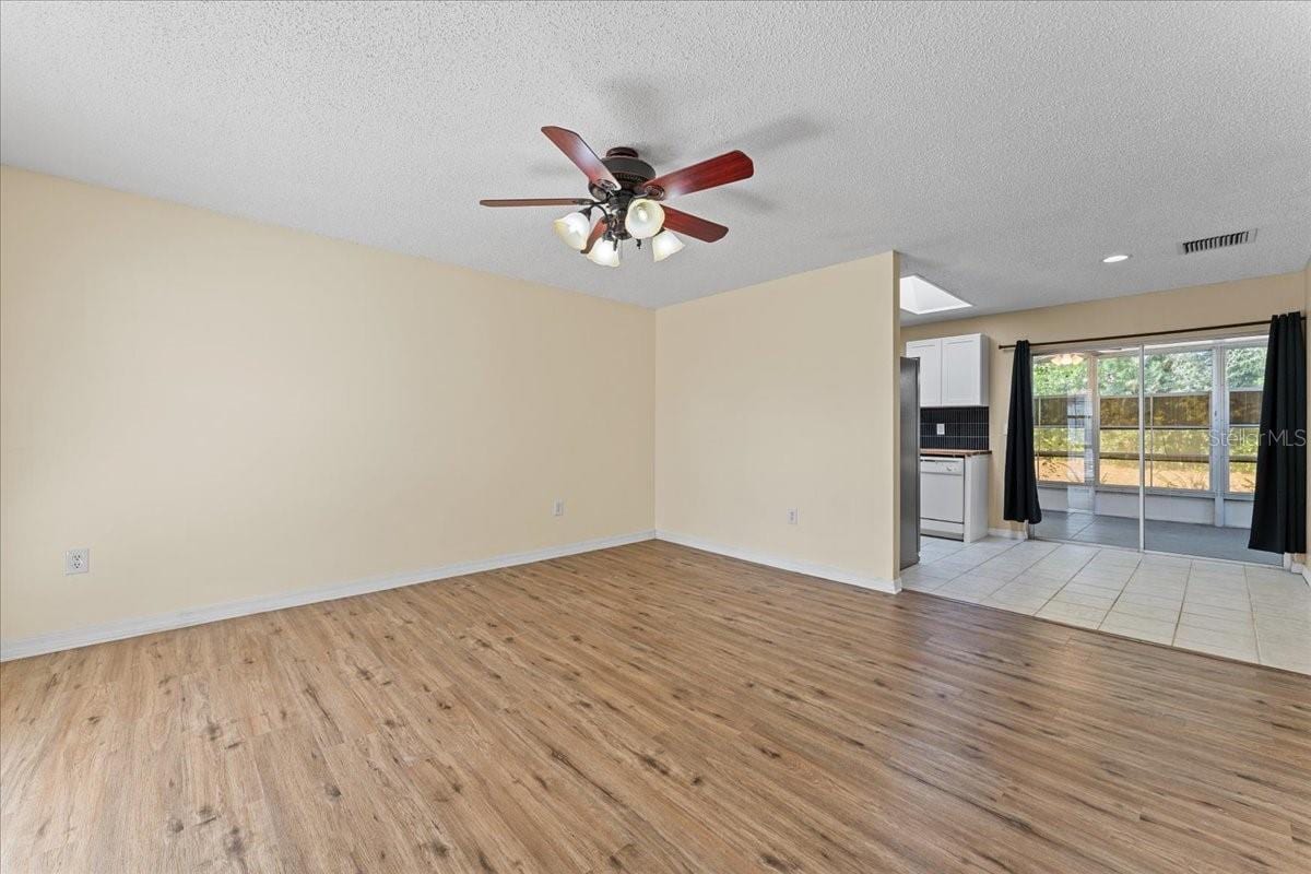3701 Modesto St photo 4