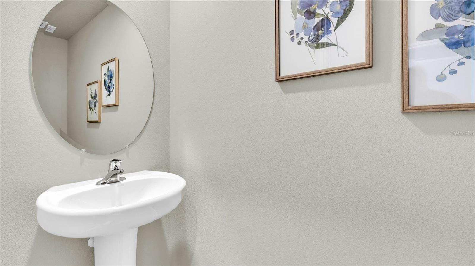4088 Gold Dust Ln photo 3