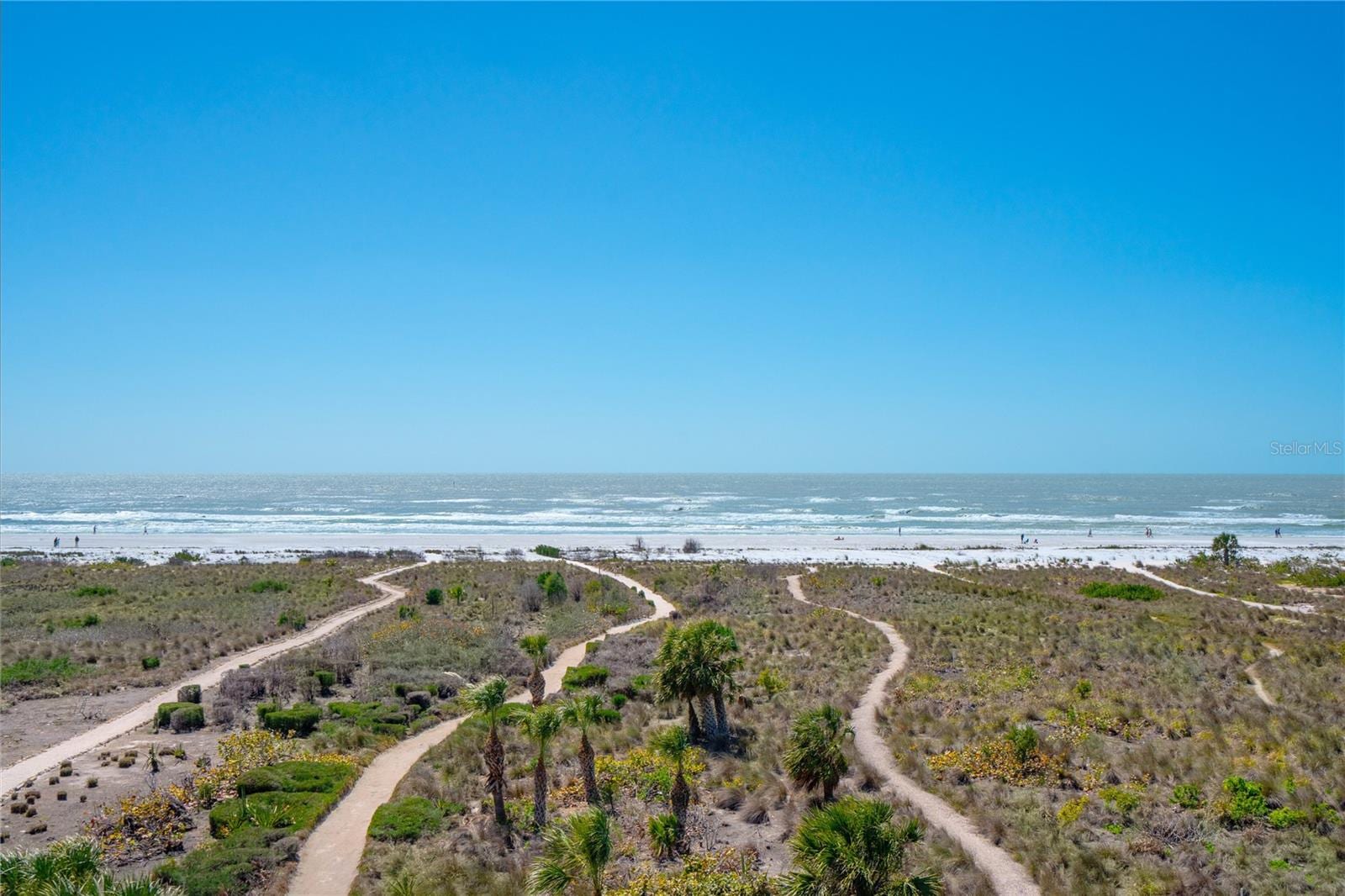 534 Beach Rd photo 5