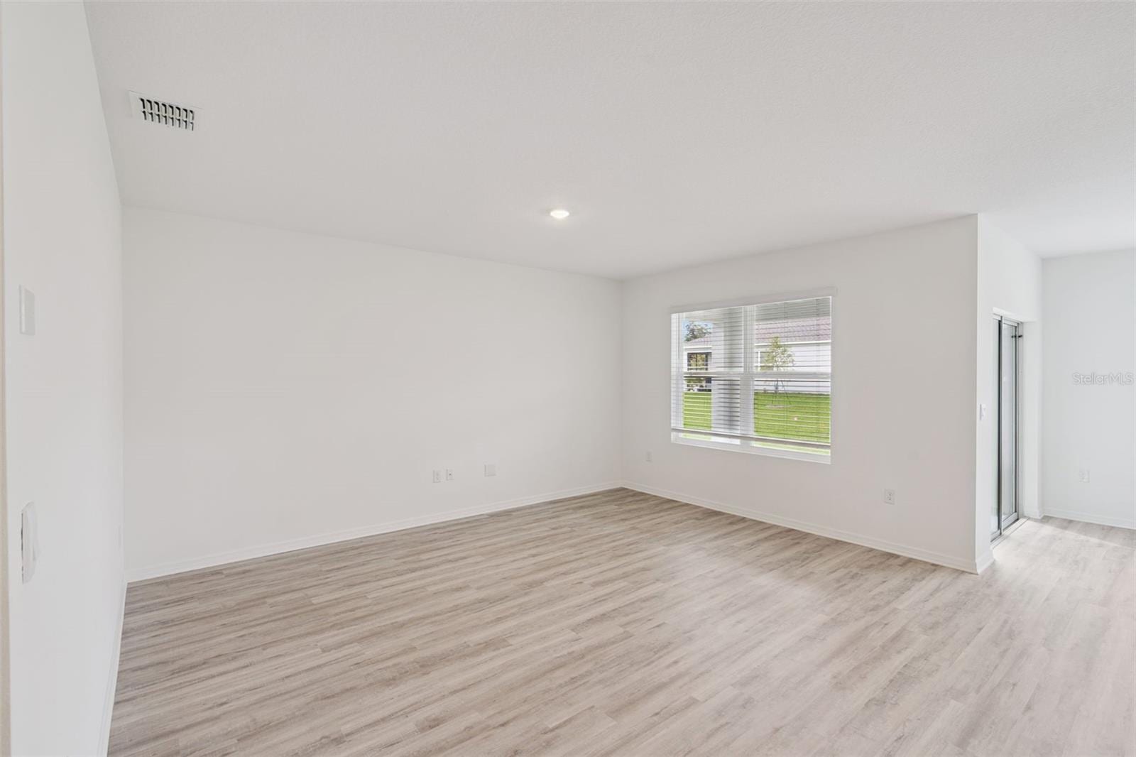 3807 Pomelo Dr photo 3