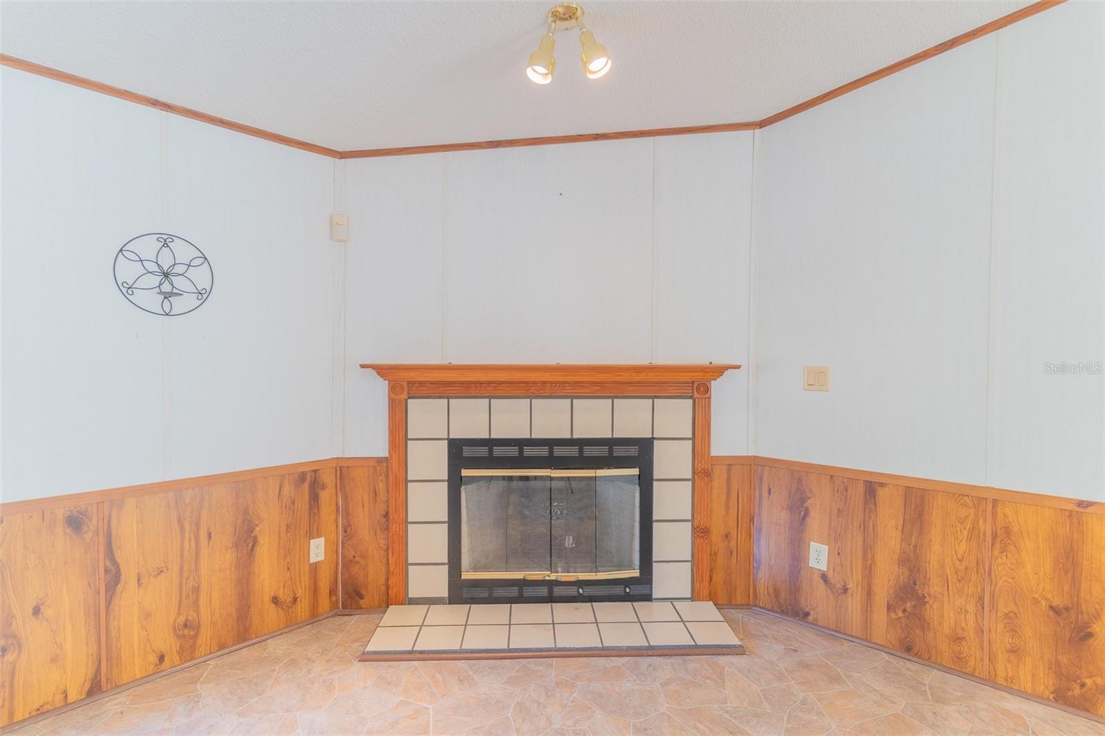 3606 Lazy Lake Dr S photo 5