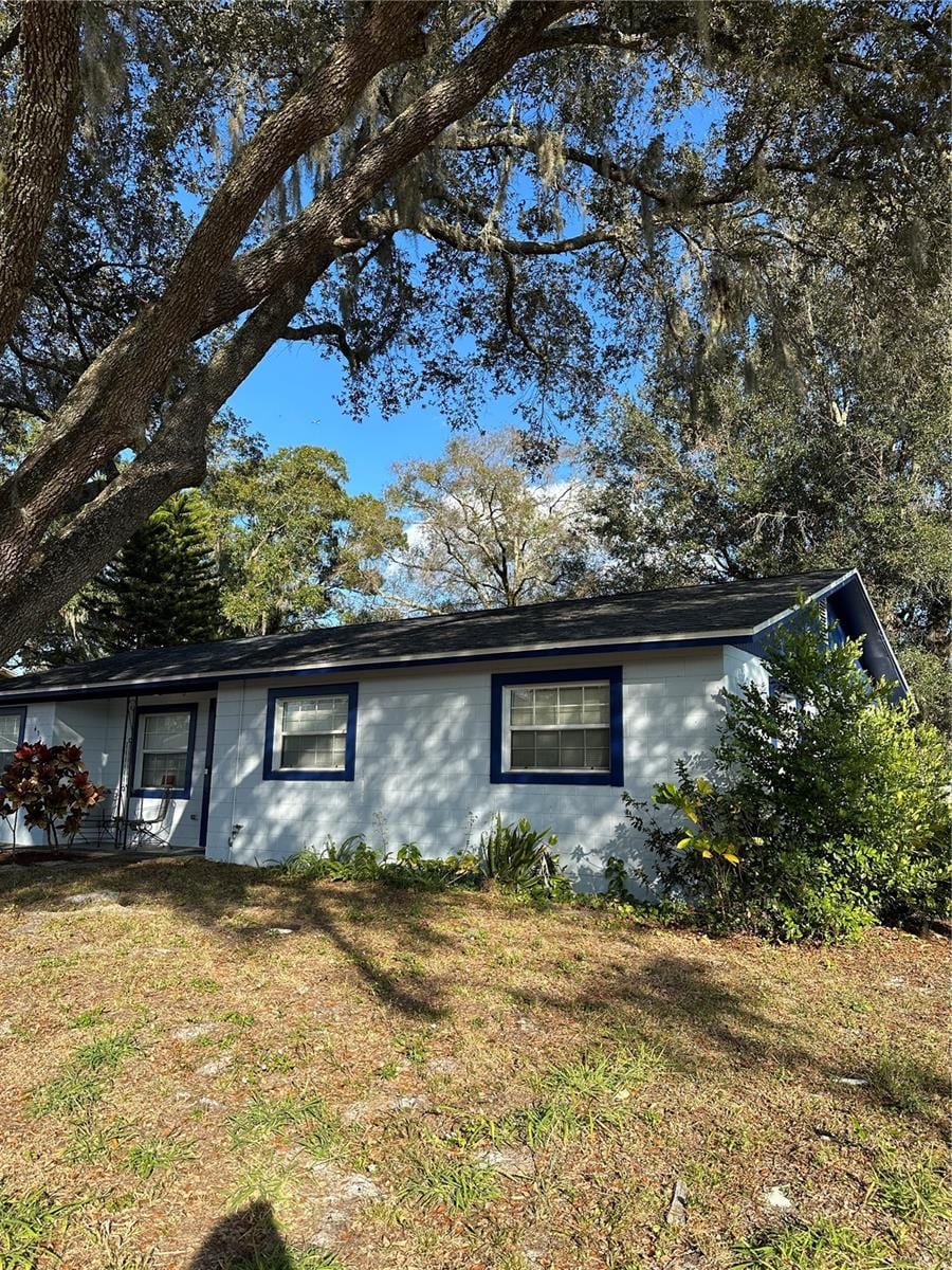 4306 Carolyn Way photo 3