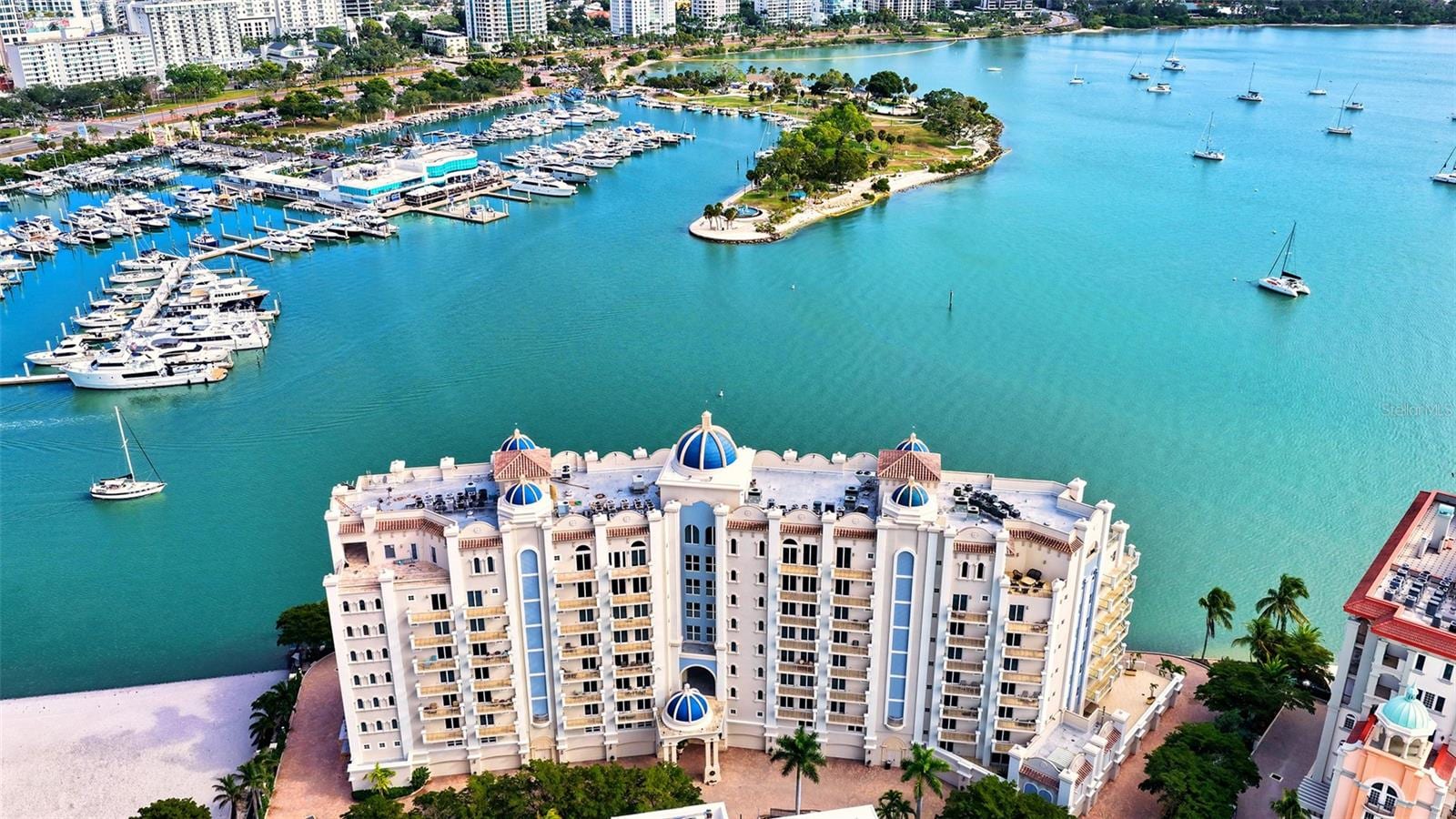 464 Golden Gate Pt #304 photo 2