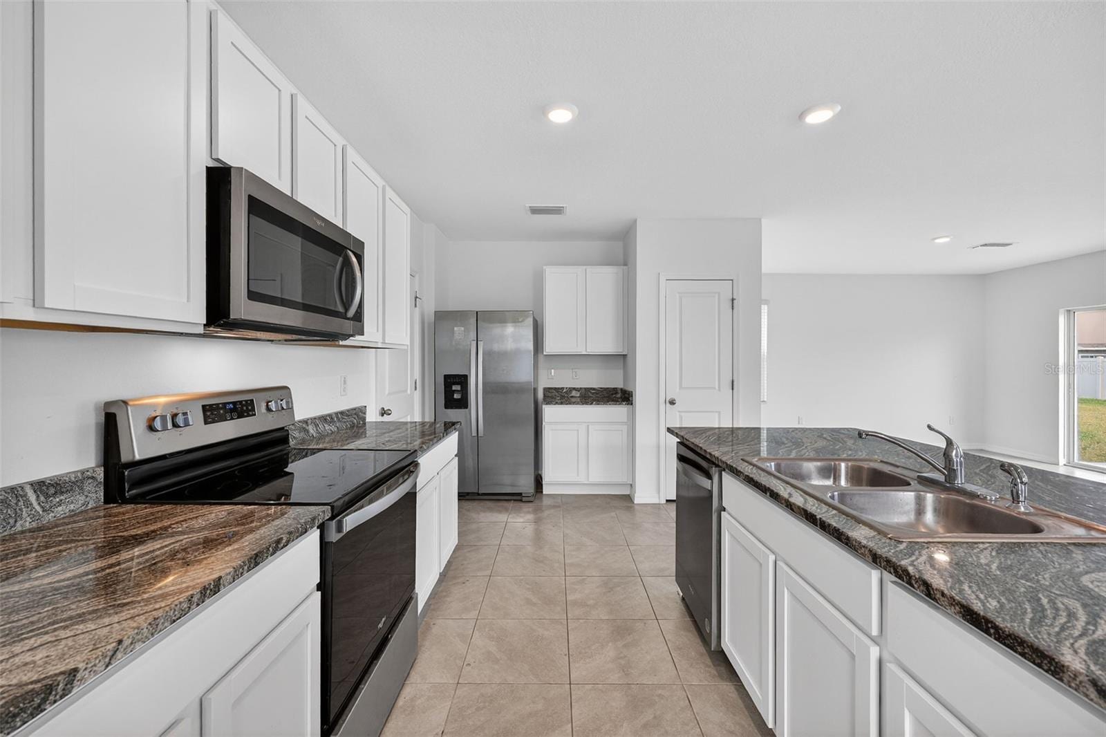 3842 Sunny Spring St photo 3