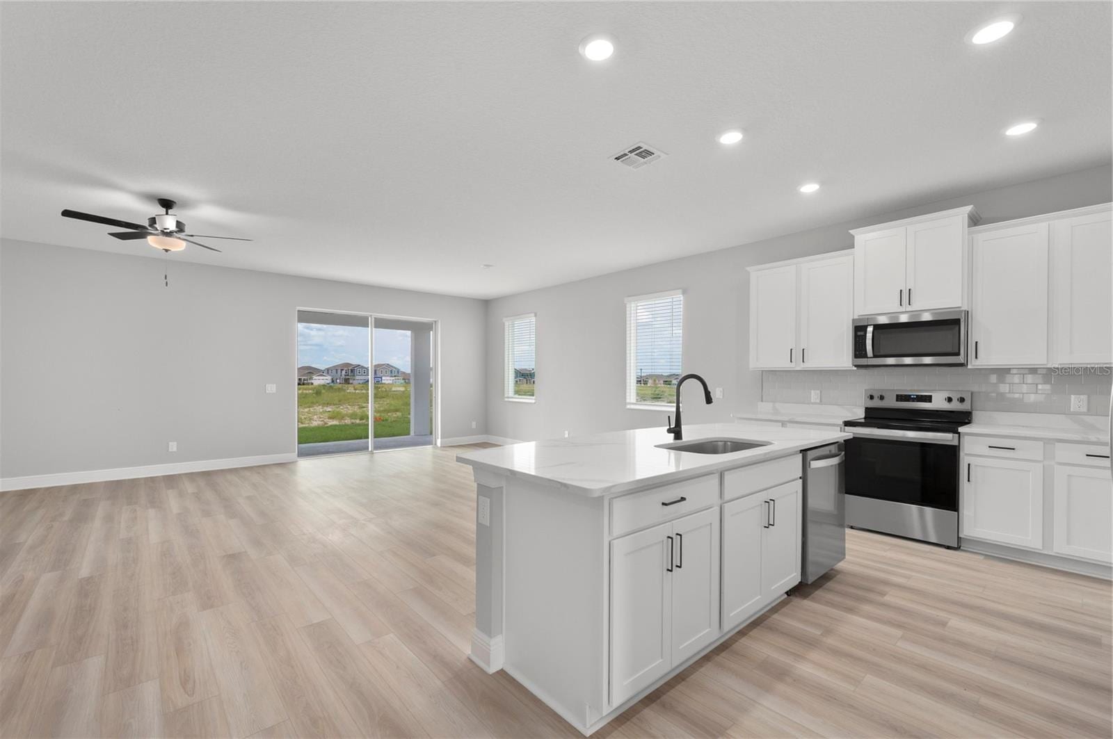 3360 Chinotto Dr photo 4
