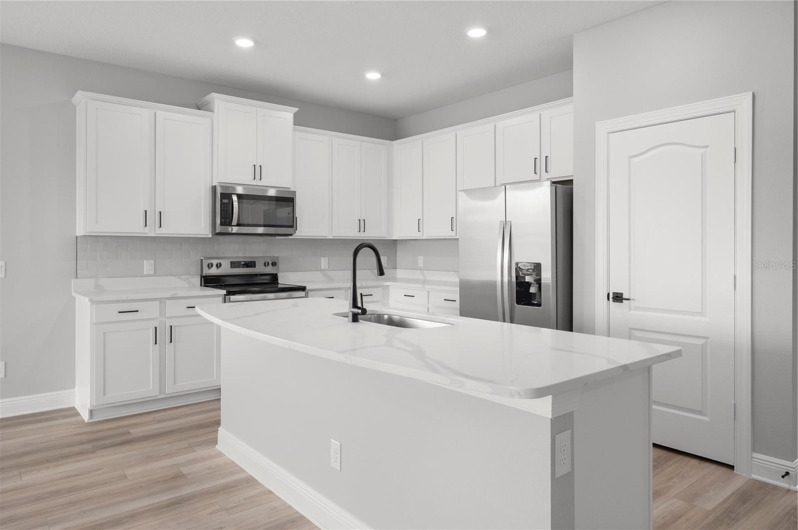 3360 Chinotto Dr photo 5