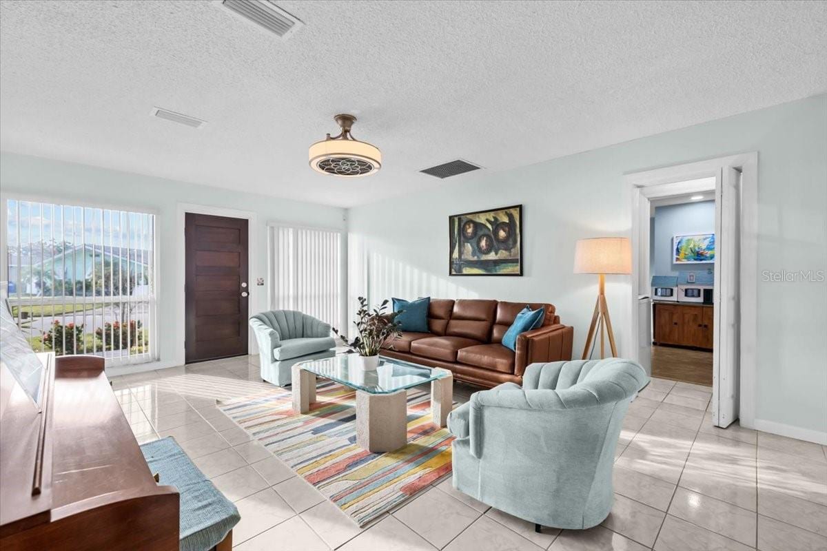 4880 Shell Stream Blvd photo 3