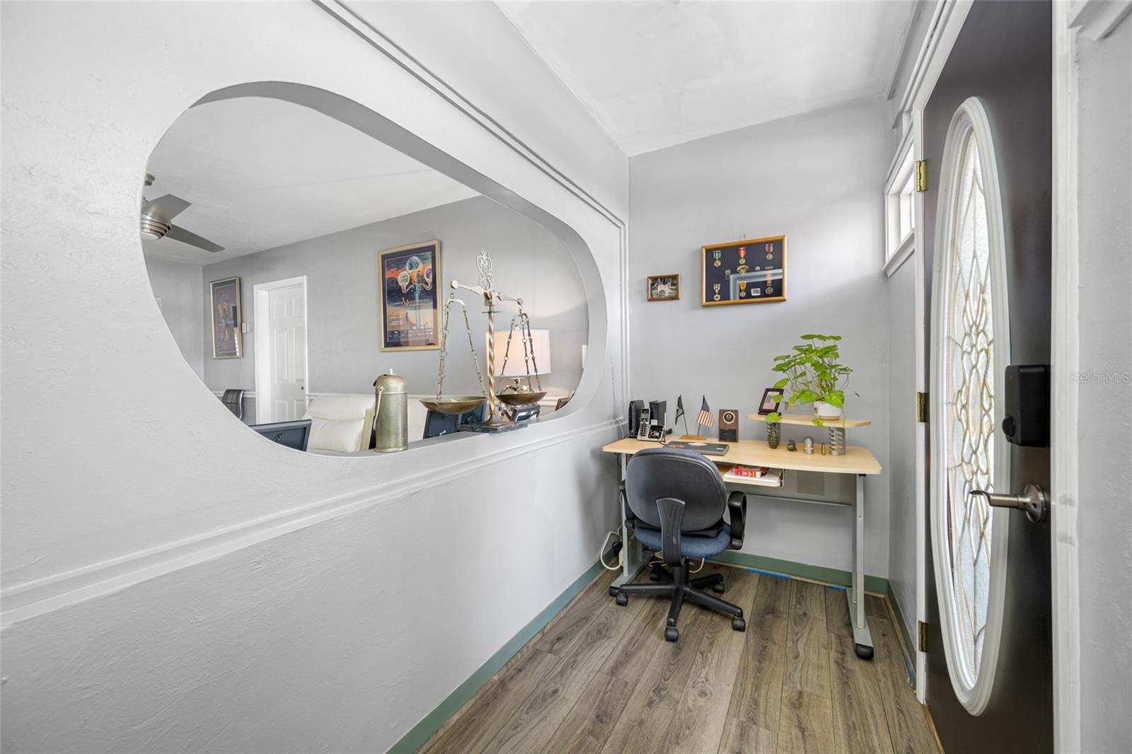 8444 8th Way N photo 4