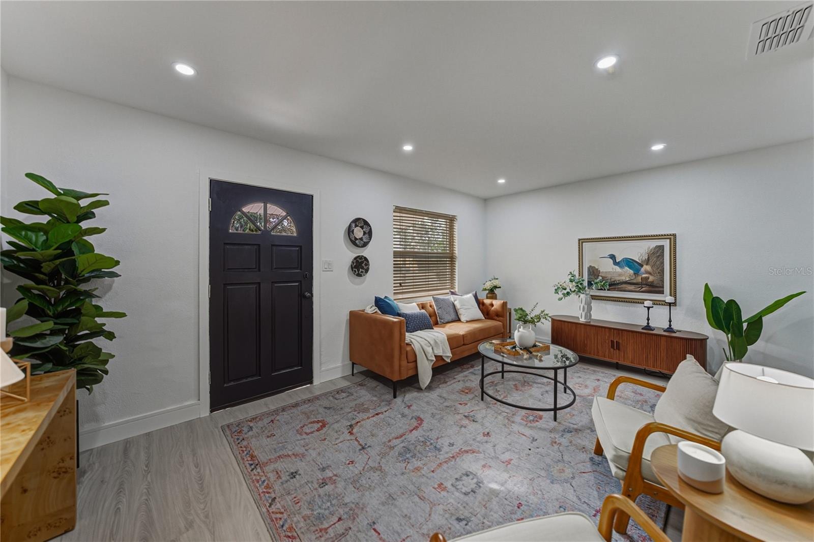 4105 W Bay Villa Ave photo 5