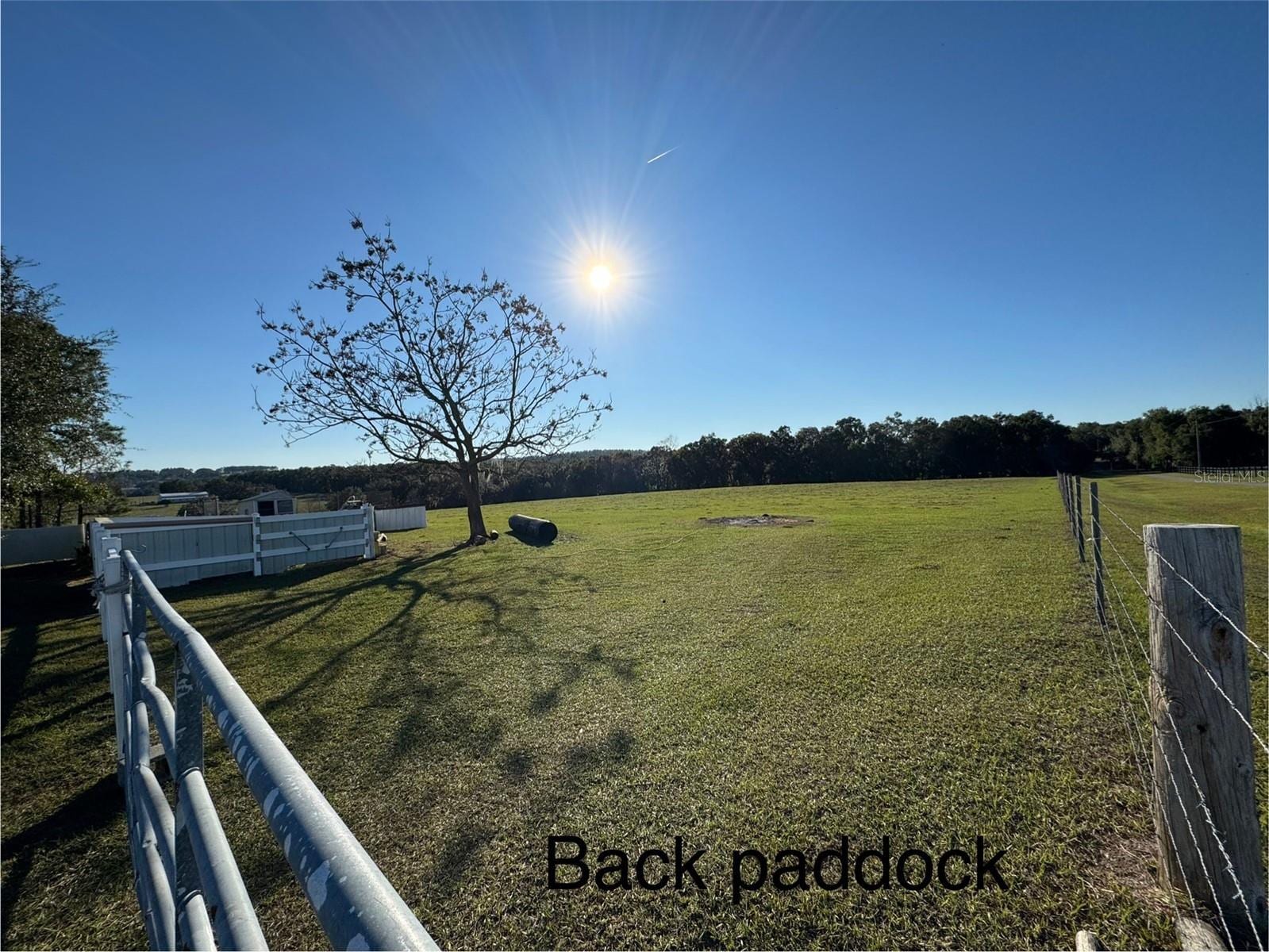 17725 Powerline Rd photo 3