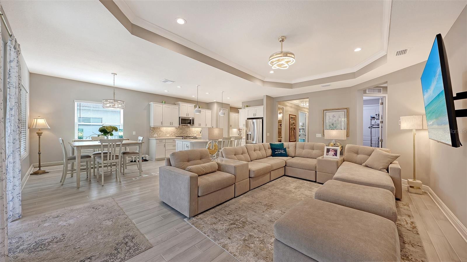 10193 Canaveral Cir photo 5