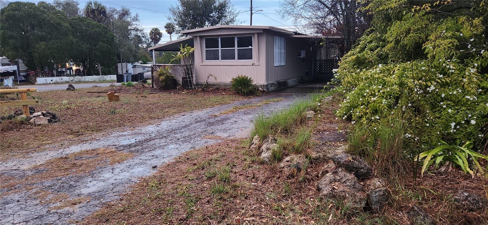 4617 Cottonwood Dr photo 2
