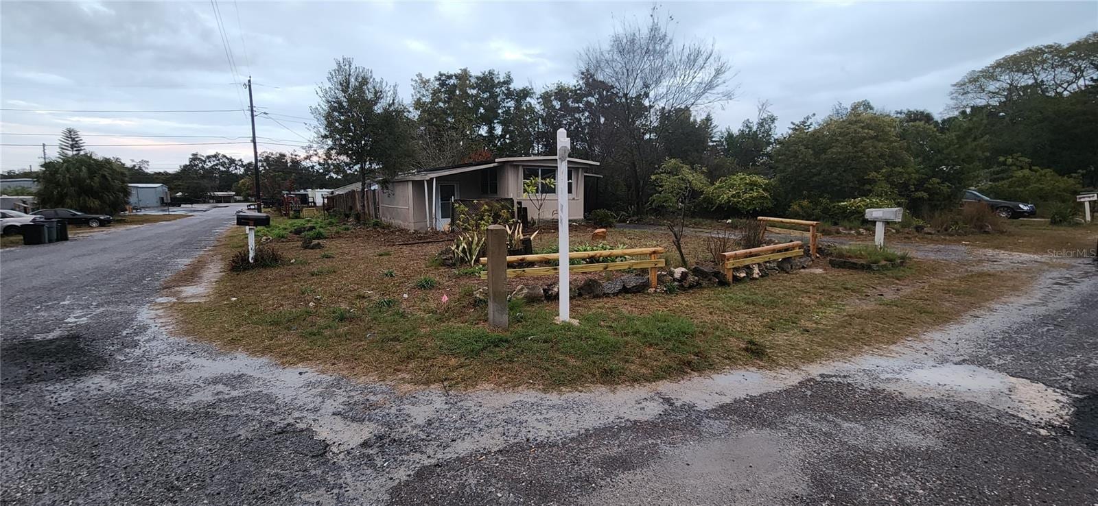 4617 Cottonwood Dr photo 3