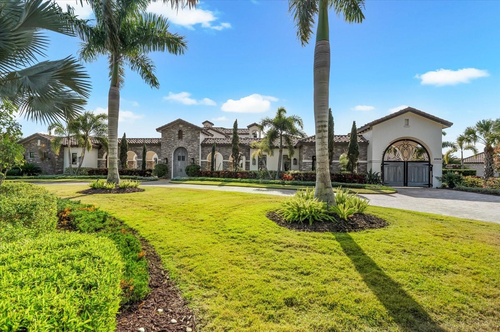 20906 Parkstone Ter photo 5