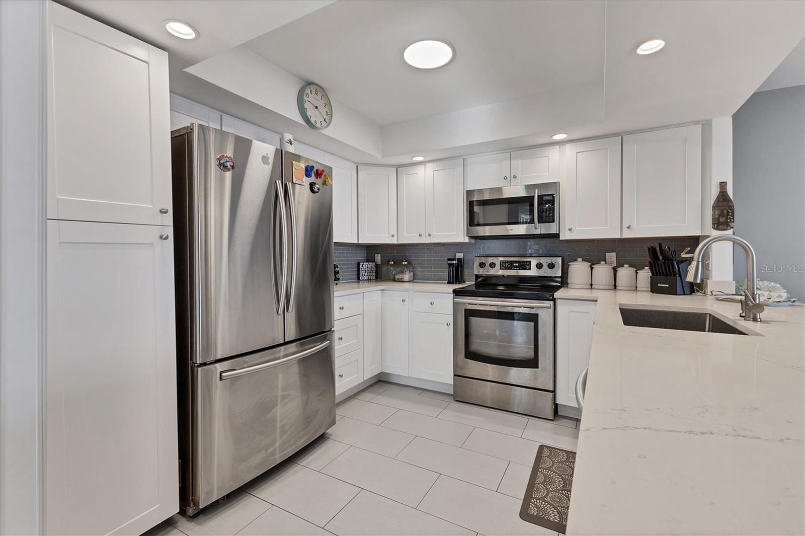 101 S Gulfstream Ave #15E photo 4