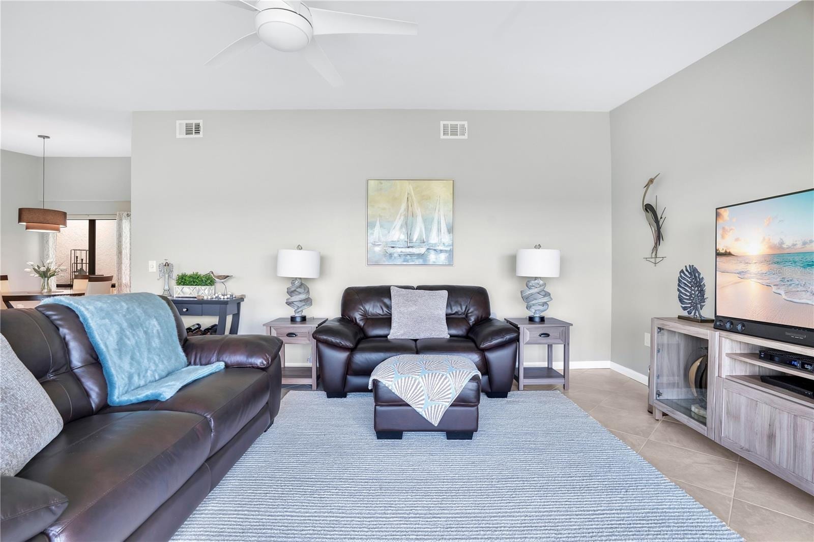 4013 Catalina Dr #4013 photo 4