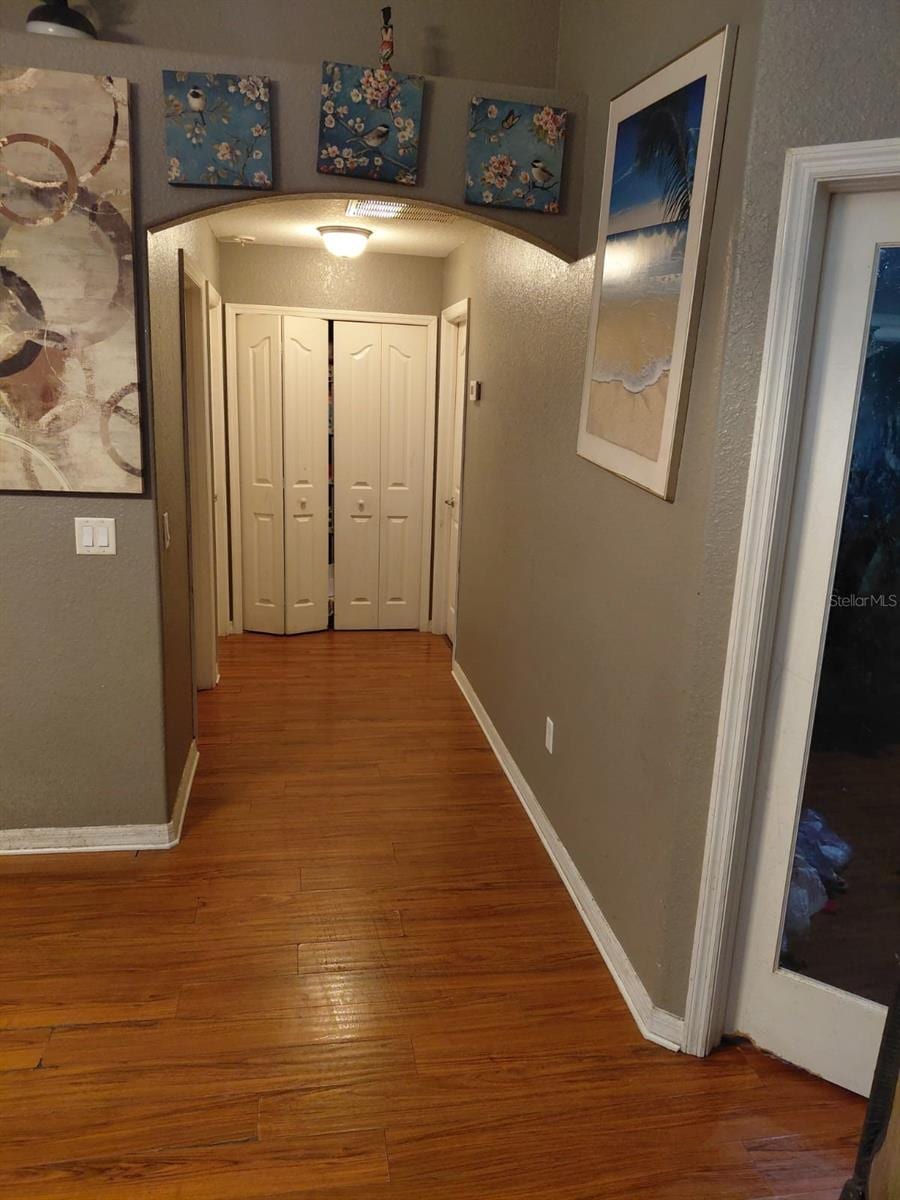 11382 Mahopac Rd photo 5