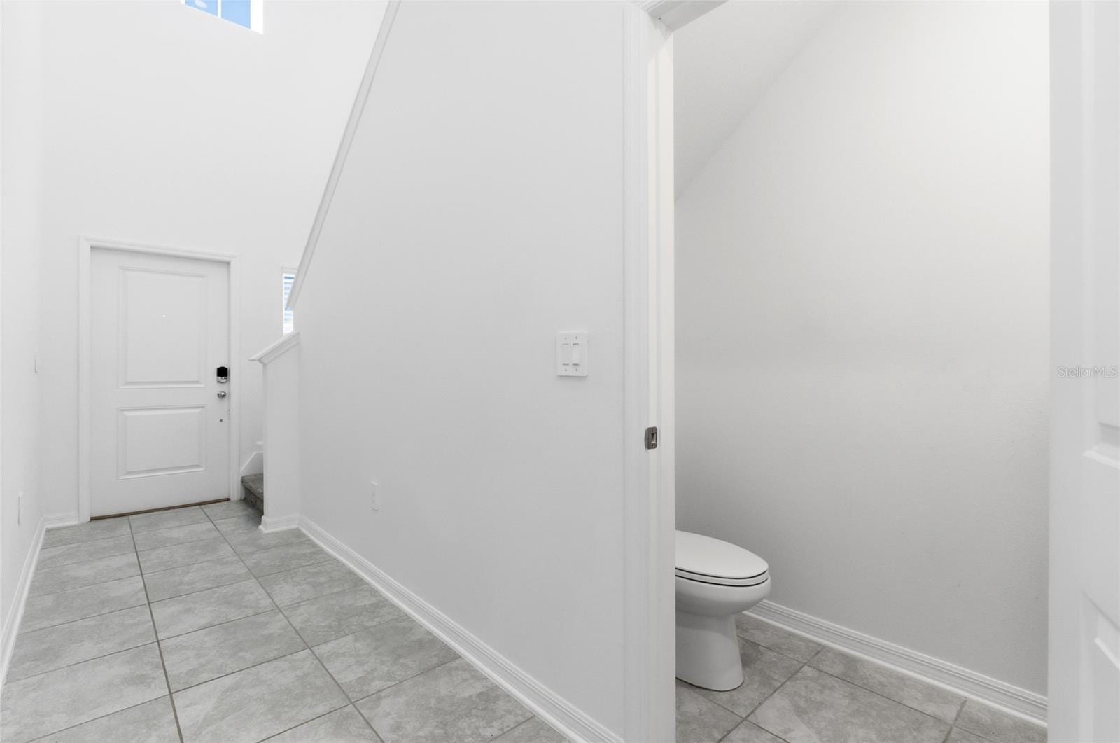 1195 Tyler Loop photo 5