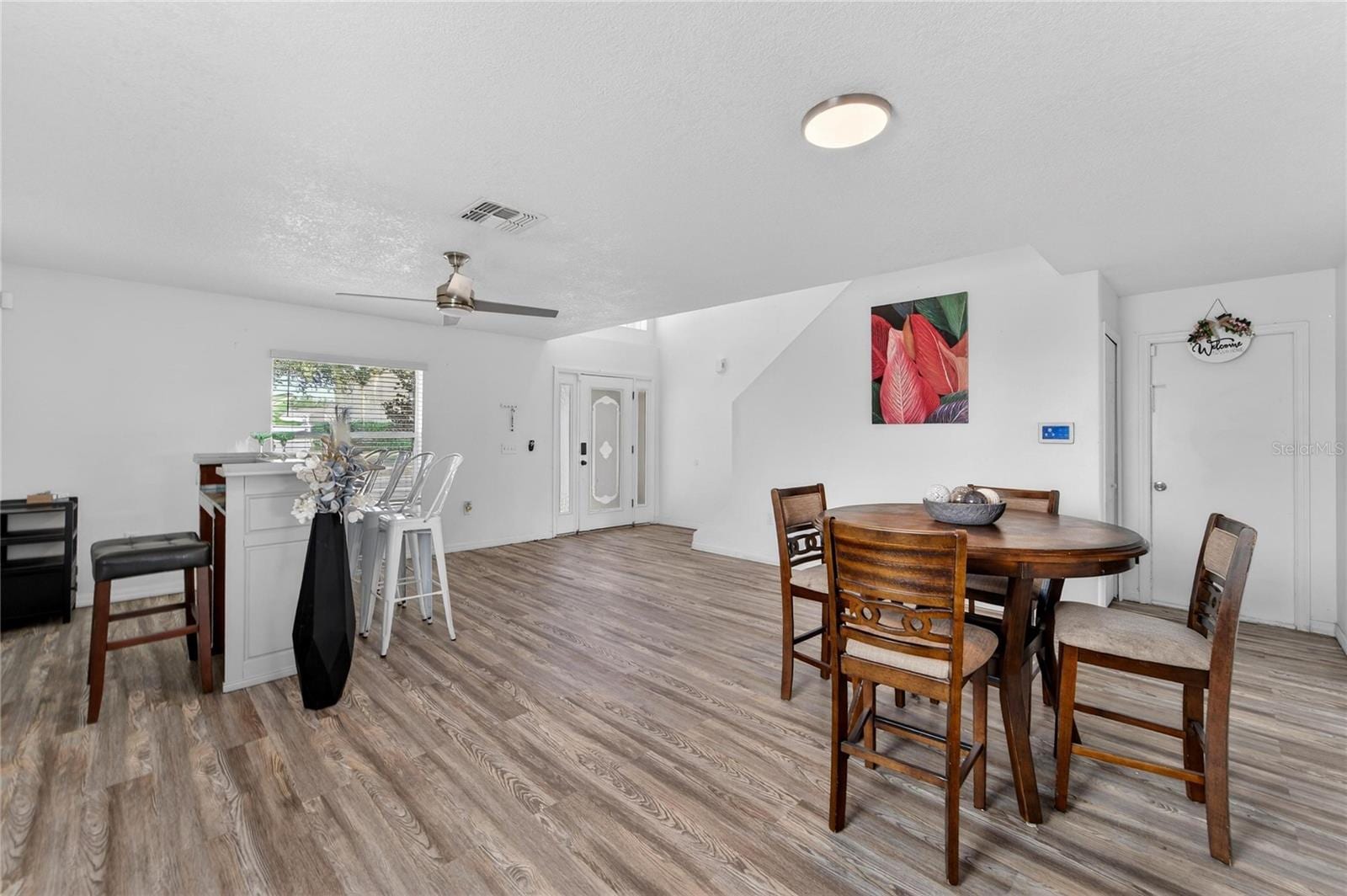 10325 Frog Pond Dr photo 3