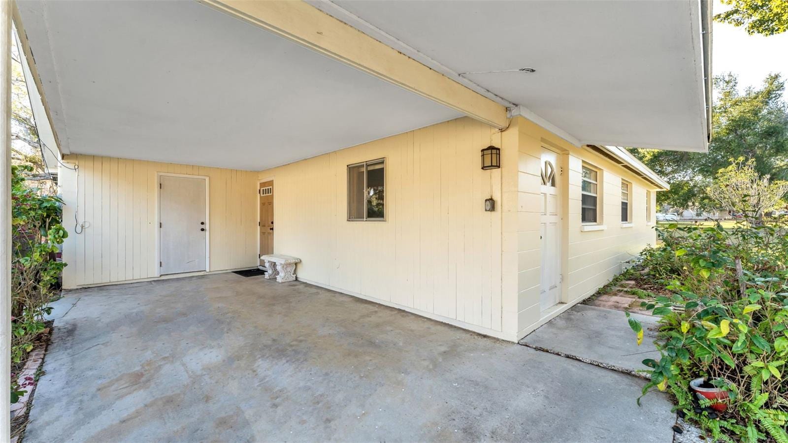 2632 Shadywood Pl photo 4