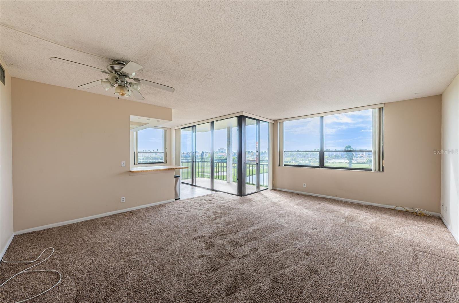 6210 Sun Blvd #408 photo 3