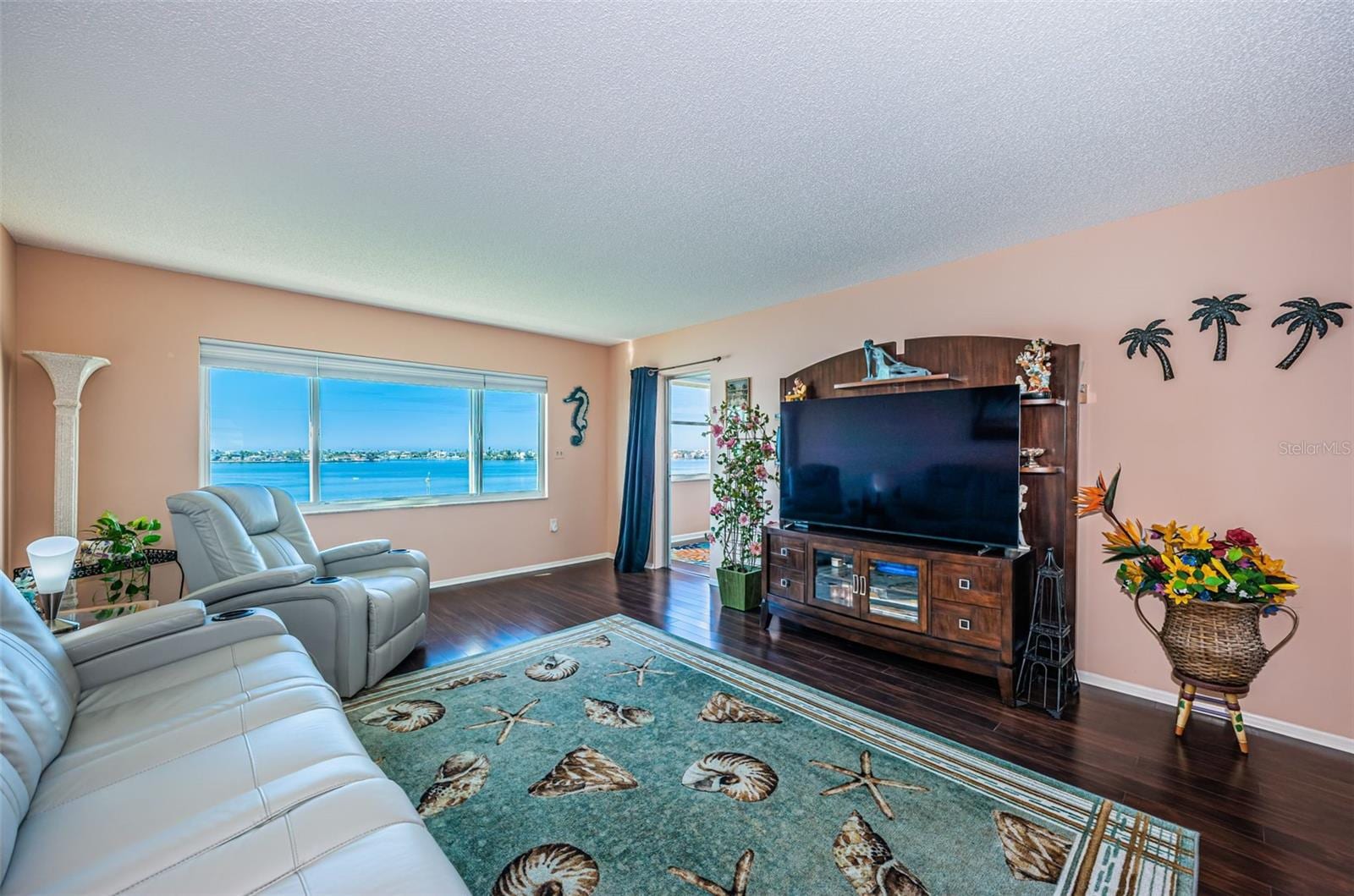 4750 Cove Cir #605 photo 4