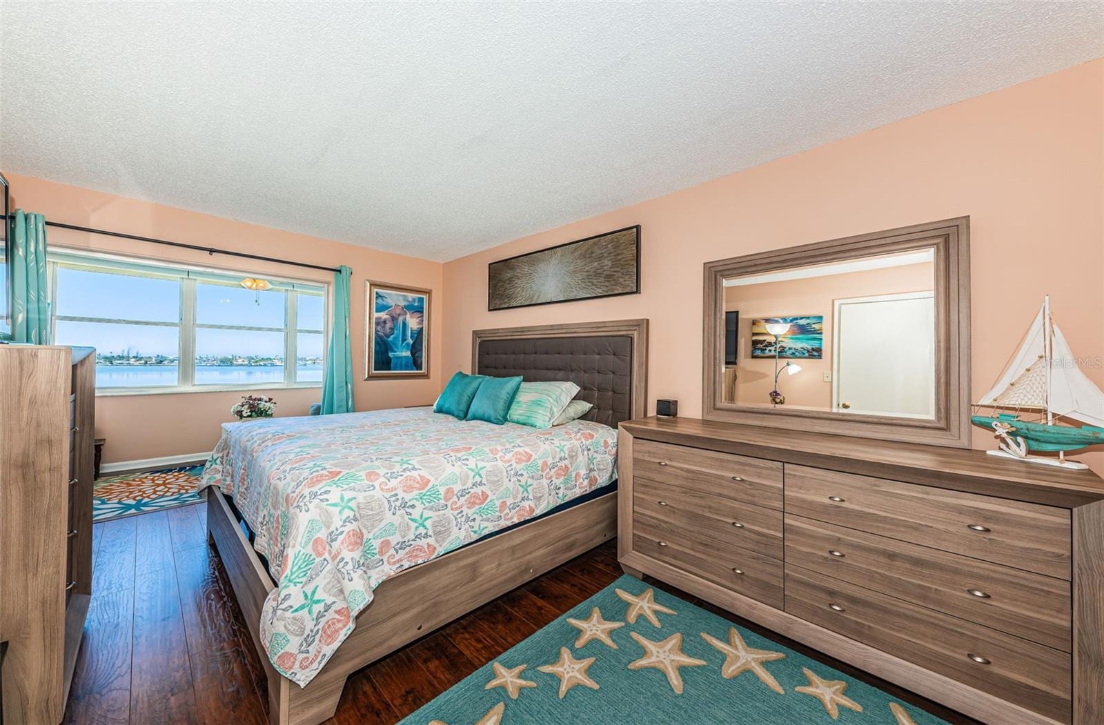4750 Cove Cir #605 photo 5
