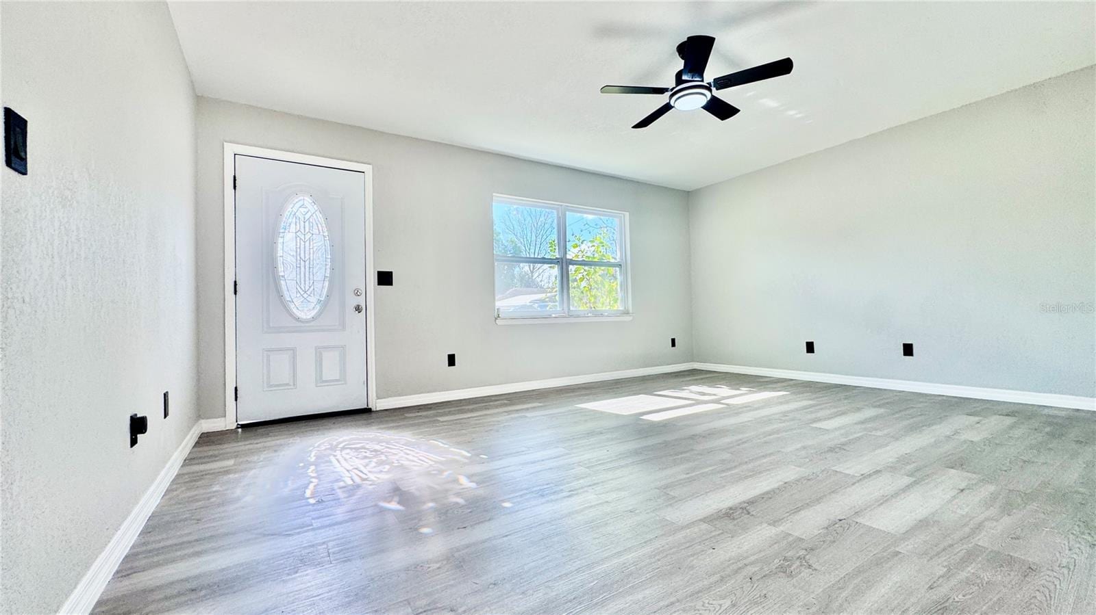 27319 Dale Ave photo 4