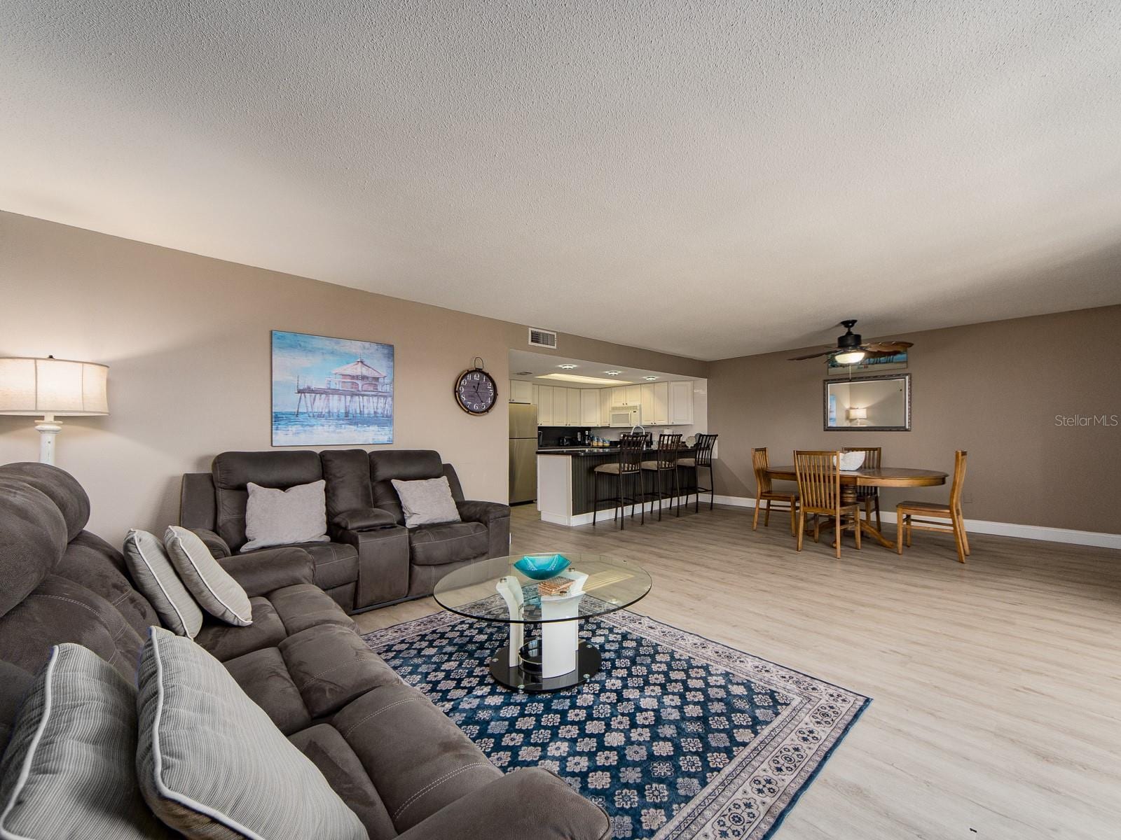 19610 Gulf Blvd #303 photo 3