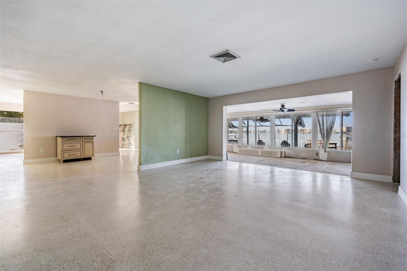 1854 Dolphin Blvd S photo 5