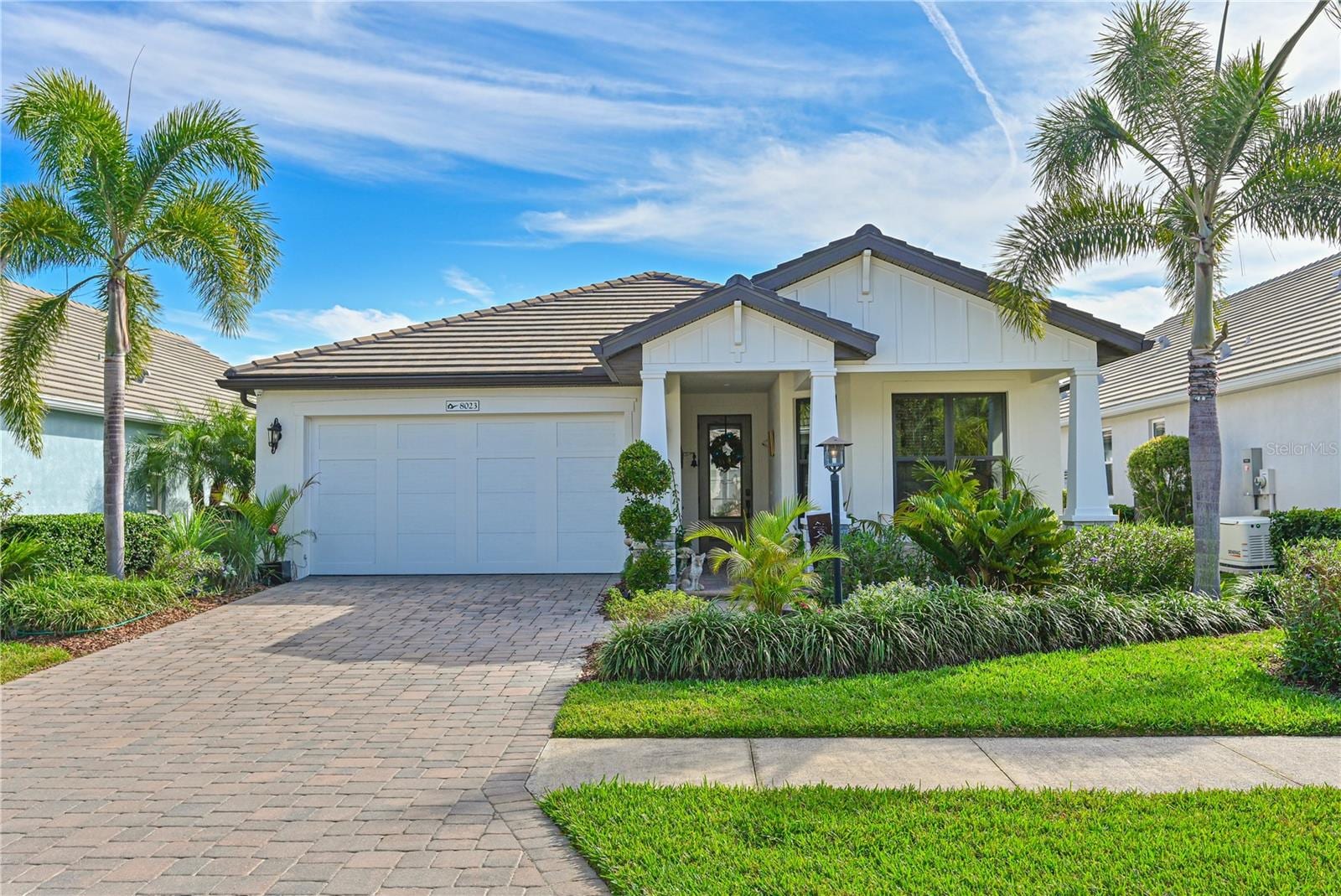 8023 Sandstar Way photo 2