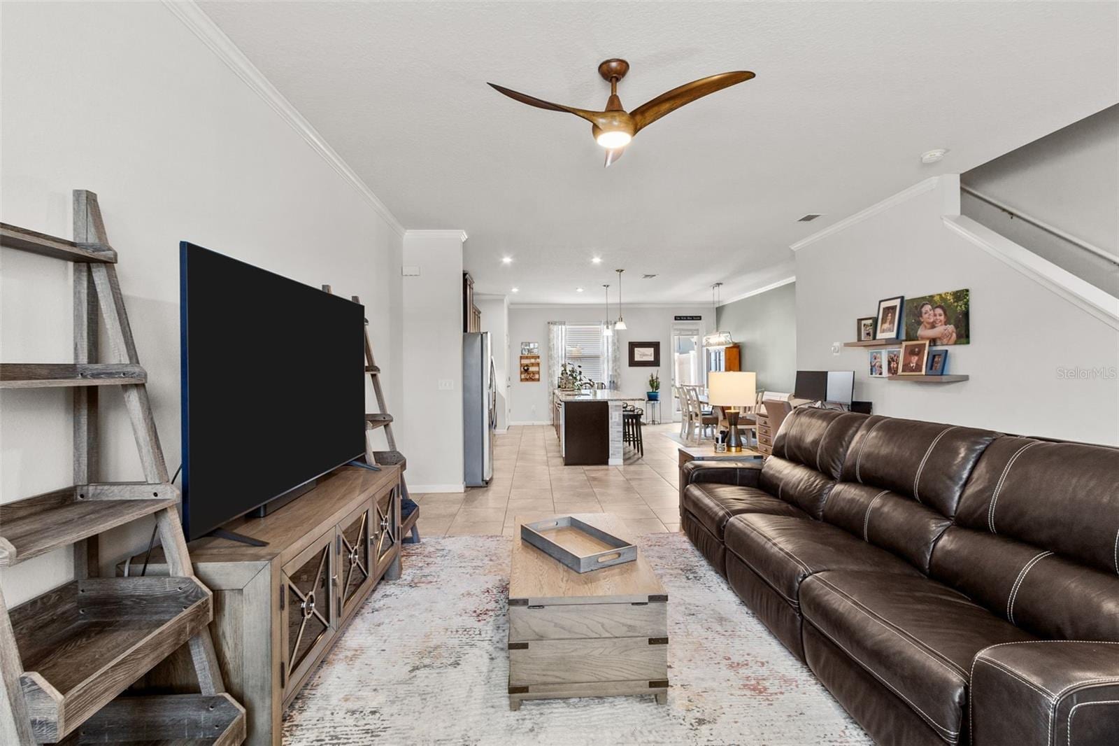 2421 Hearth Dr photo 4