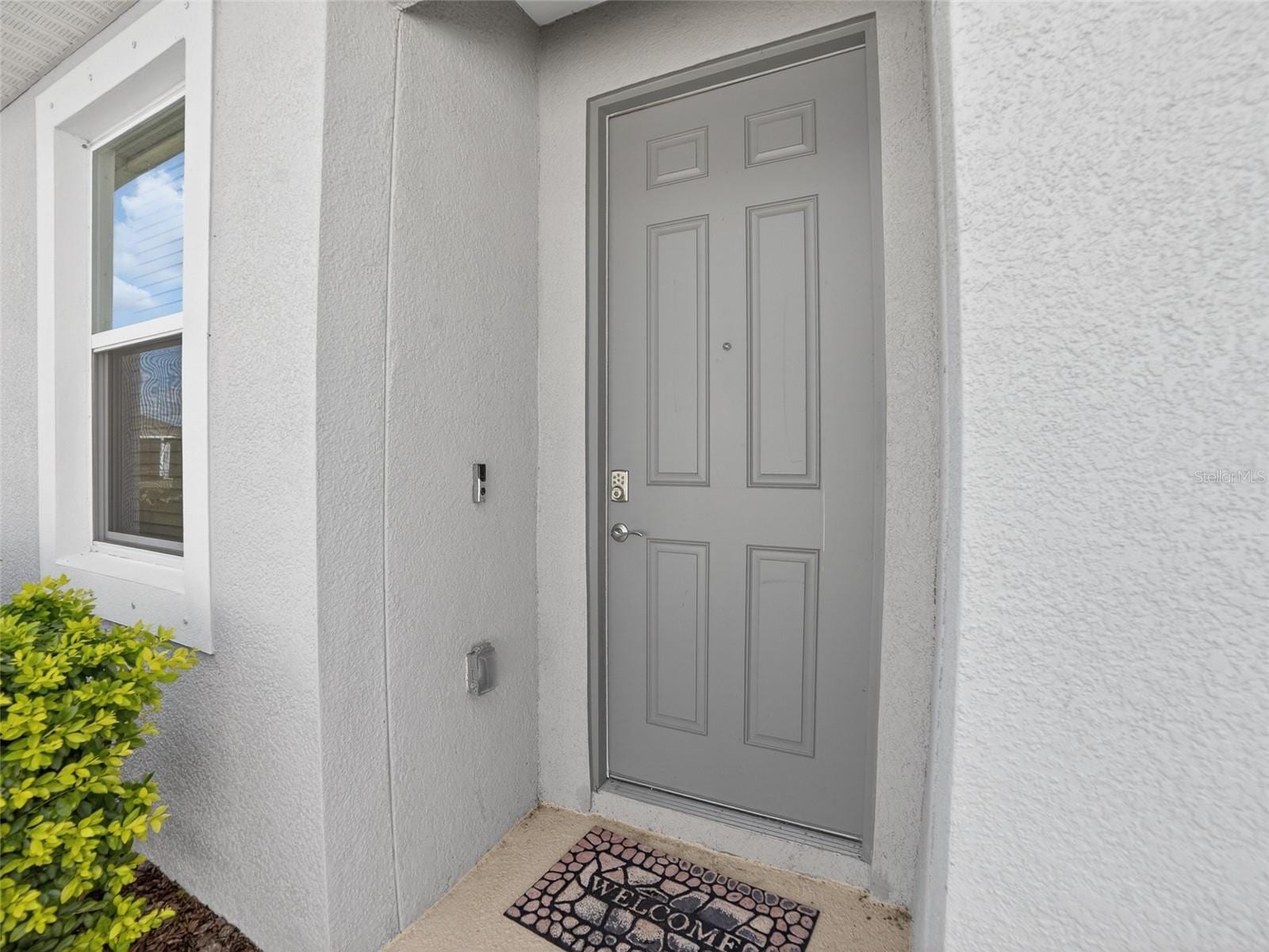 411 157th CT E photo 4